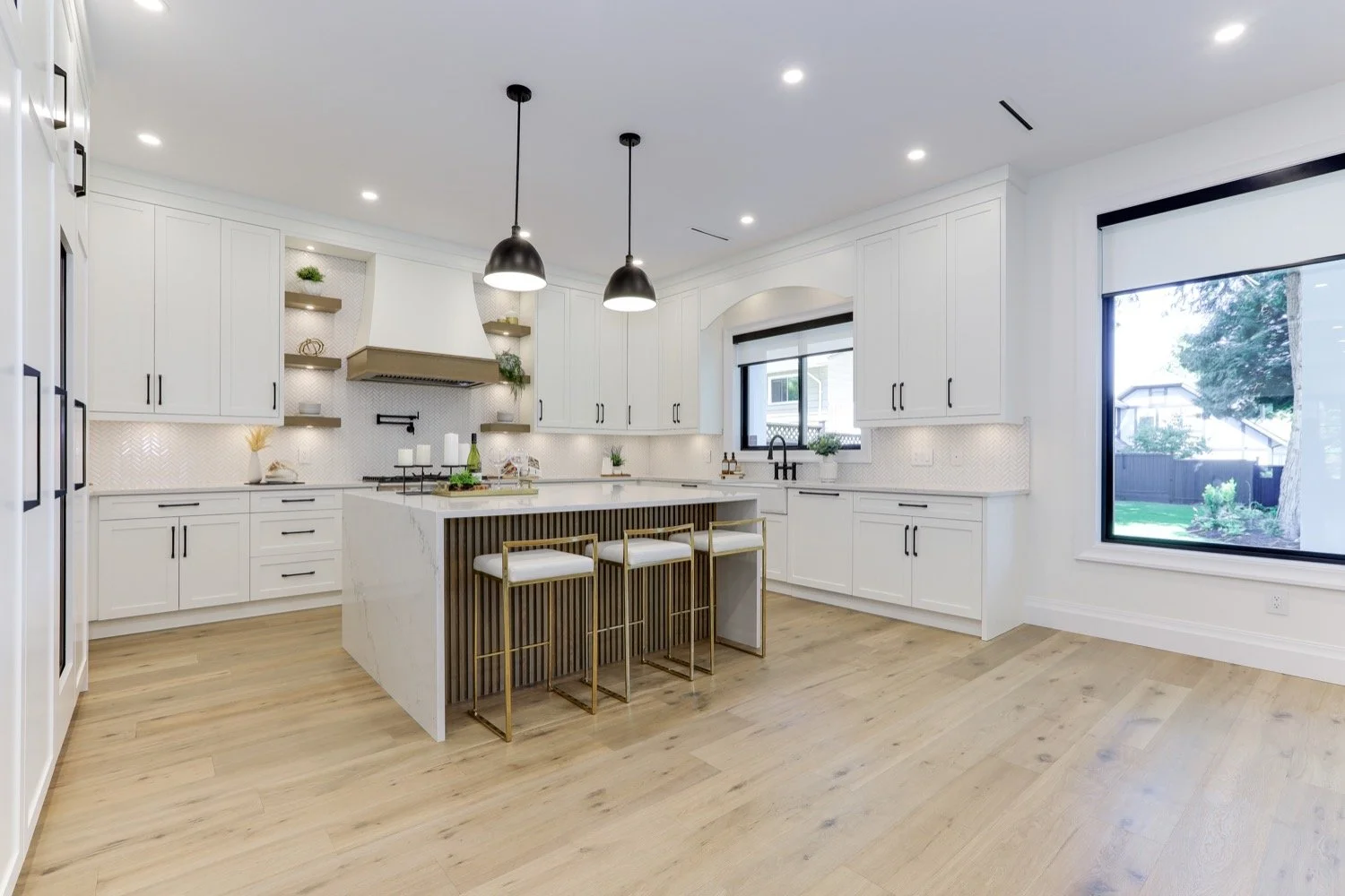 Glenhaven kitchen white and wood tone