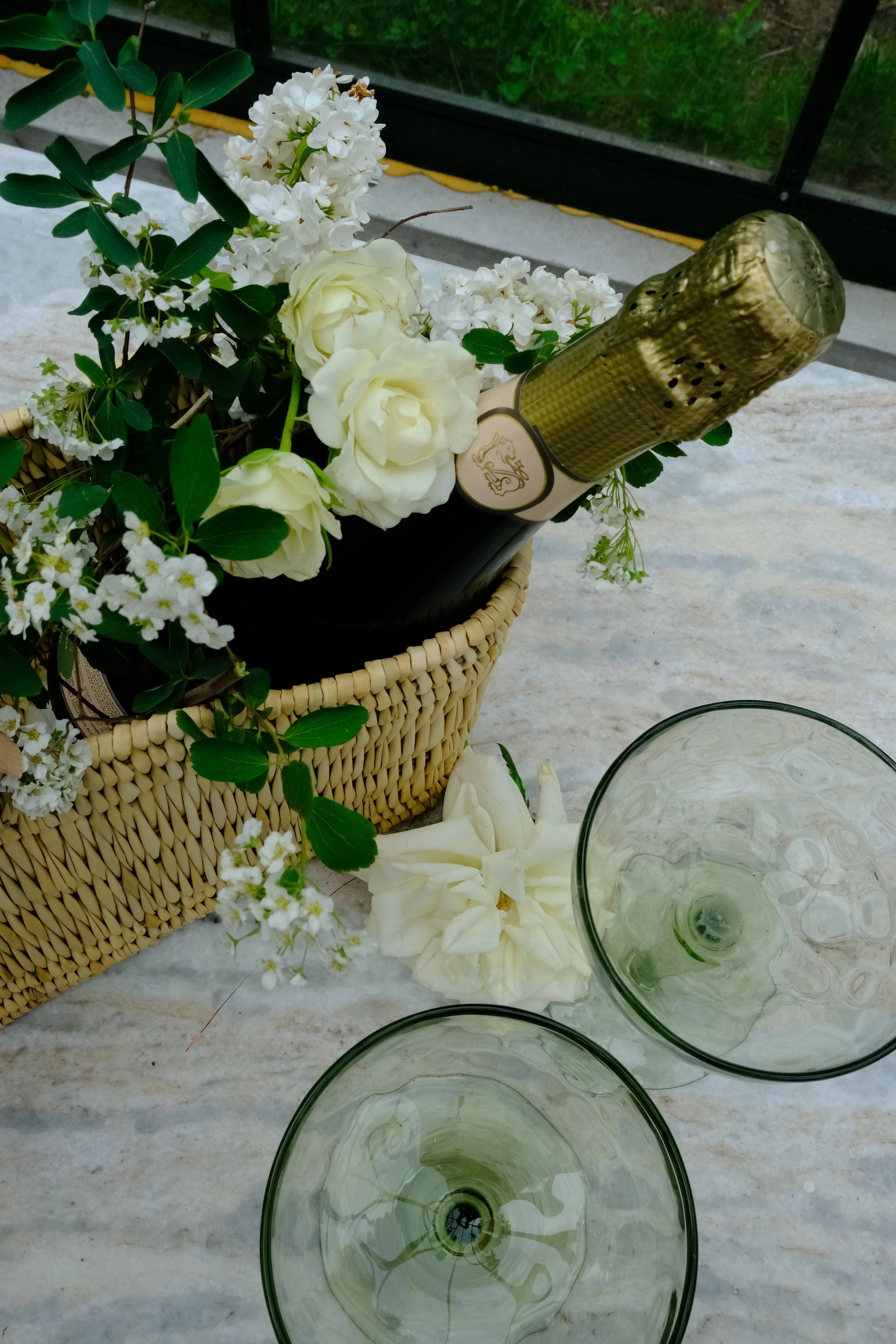 The Garden Basket: Petals & a Pour