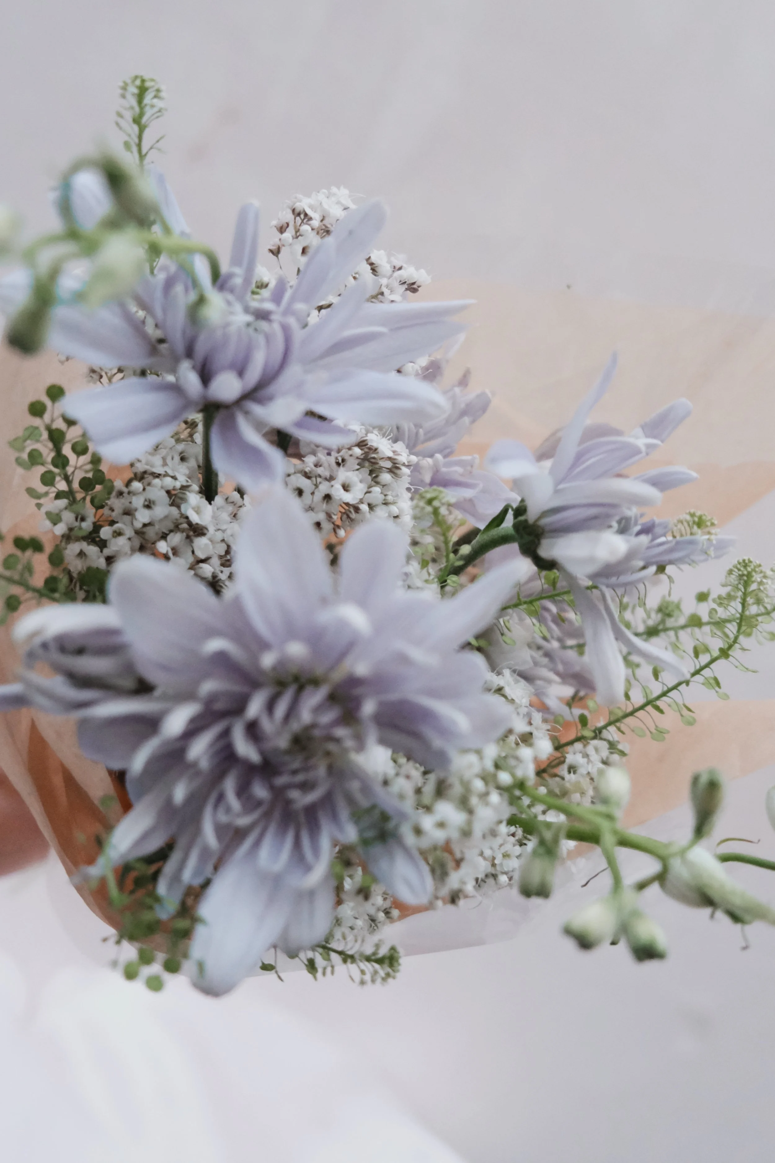 Snowflake Posy - Petite