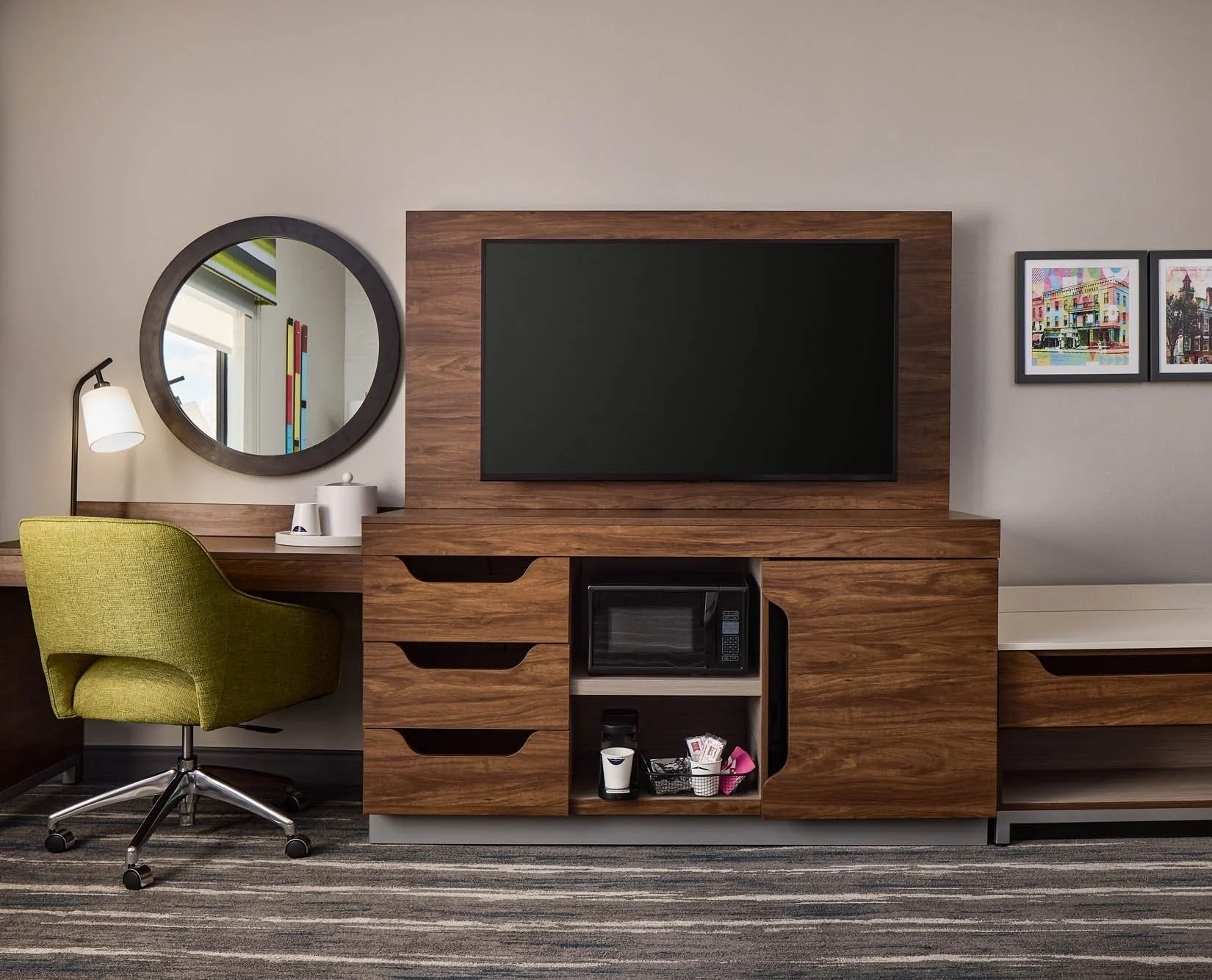 HI-Massillon_Ohio-Desk_BuiltIn-web 2.jpg