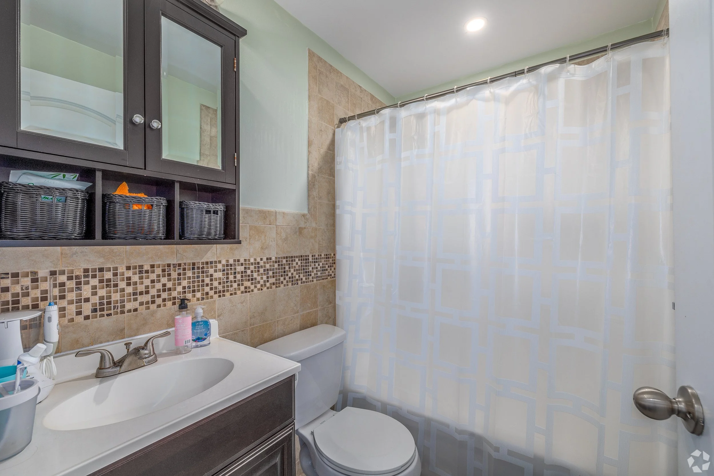 InteriorPhoto (7).jpg
