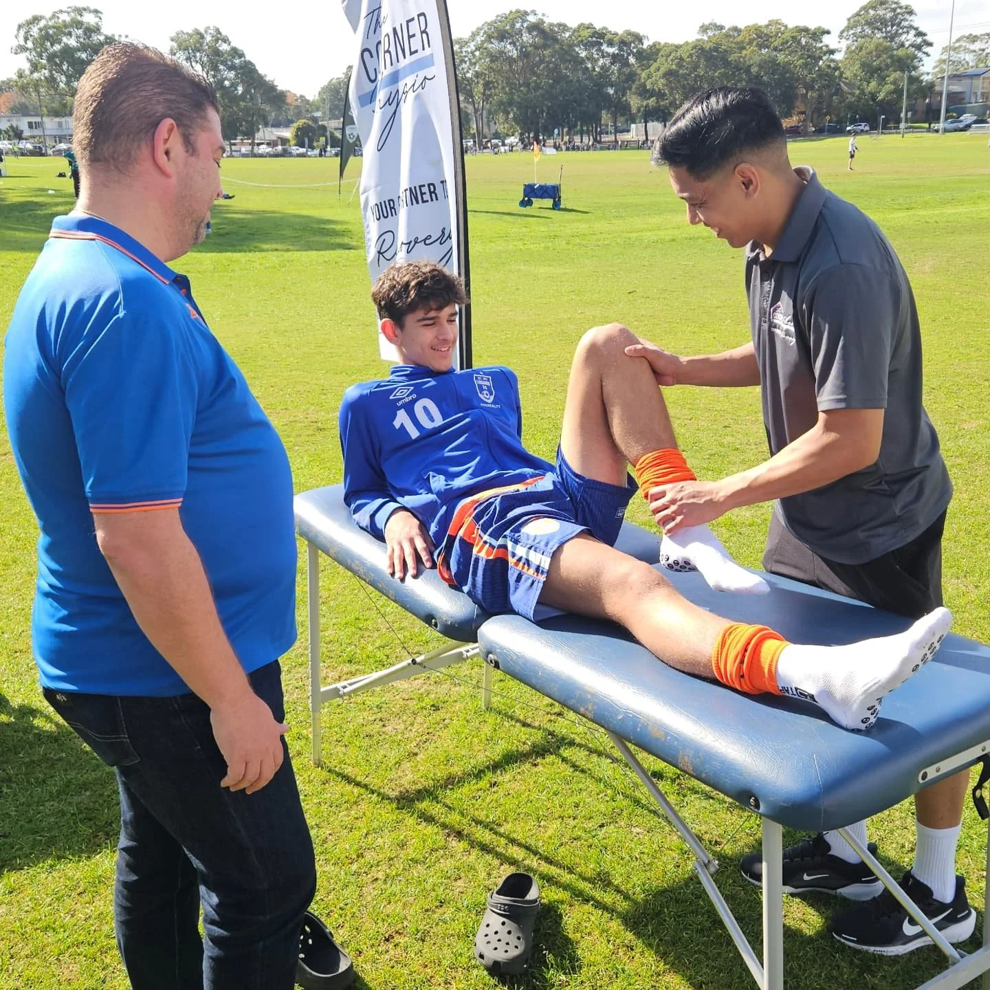 Free assessment and strapping service at Gannons Park Today. We are outside the @lugarnofootballclub clubhouse until 1pm.