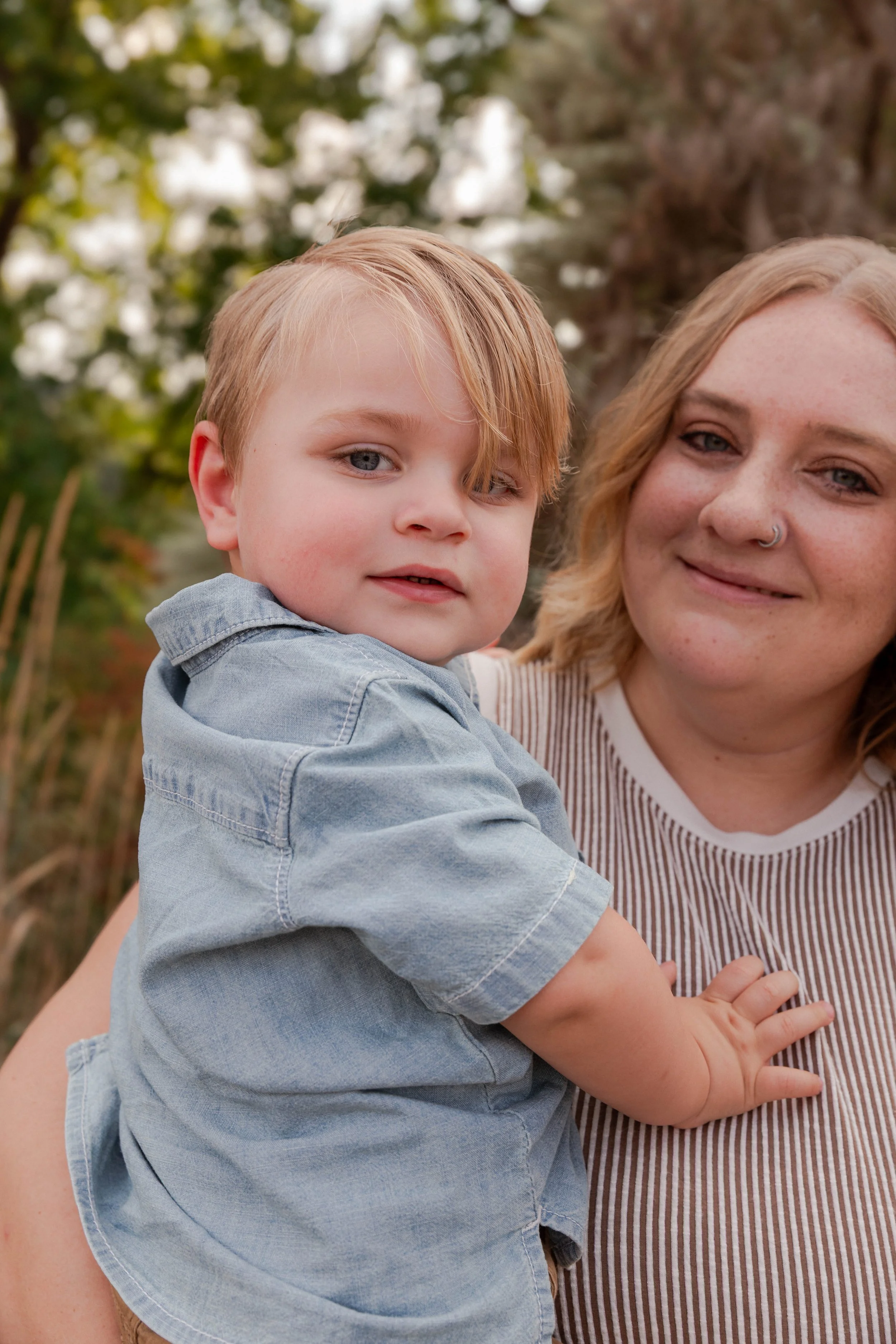 Richland, WA Family Newborn Portraits.jpg
