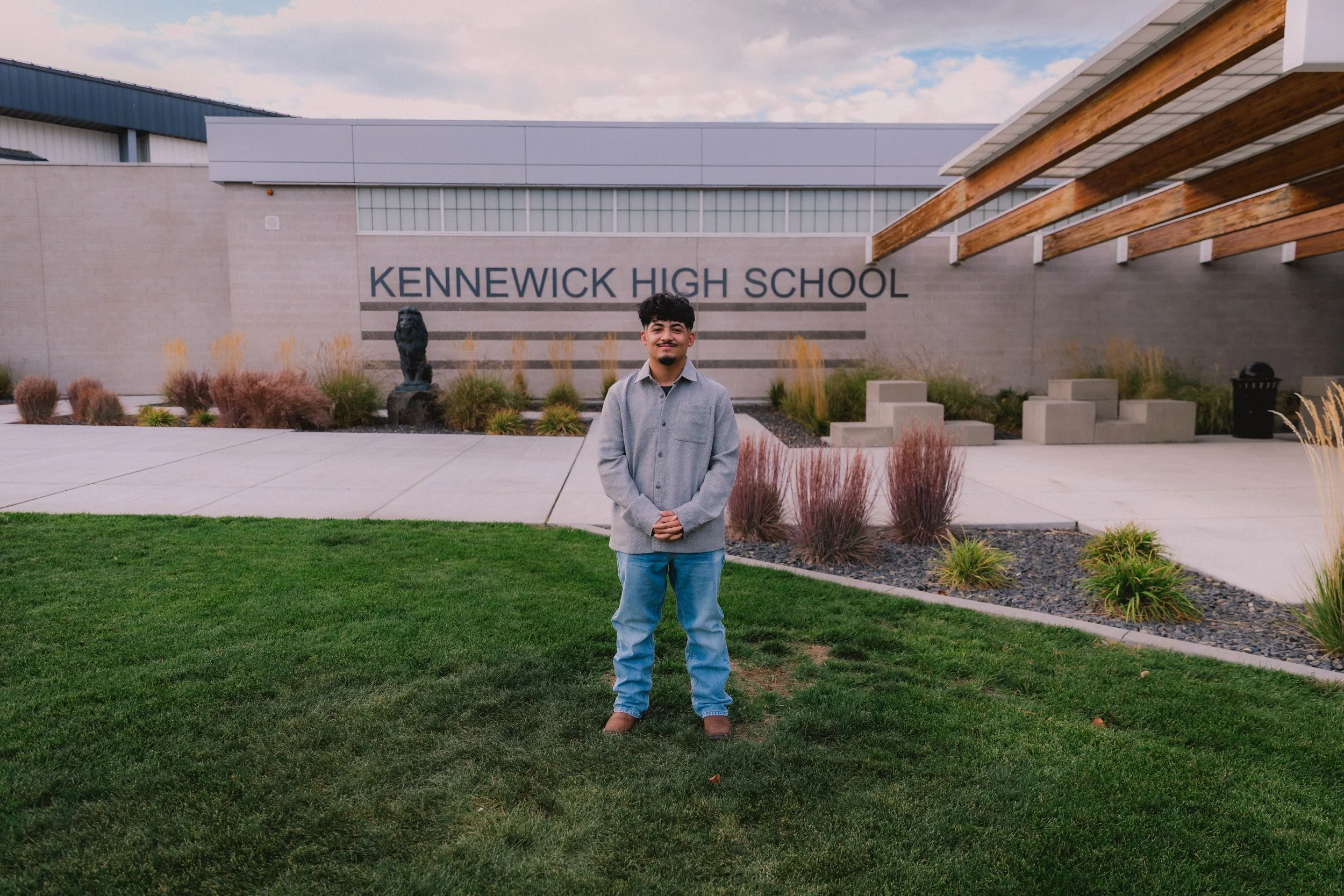 Kennewick, WA Senior Pictures.jpg