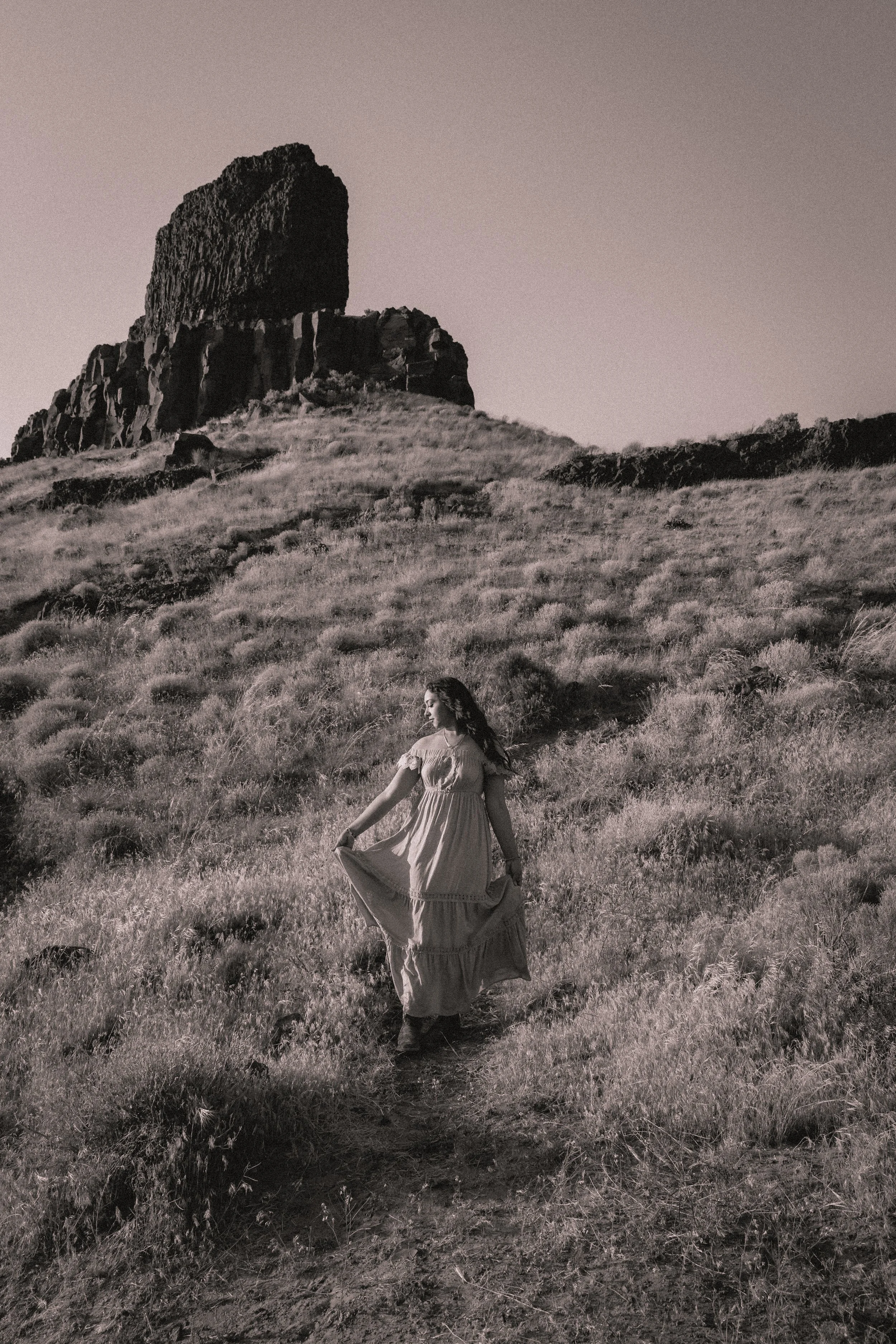 Twin Sisters Rock, Tri-Cities, WA Editorial Portraits.jpeg