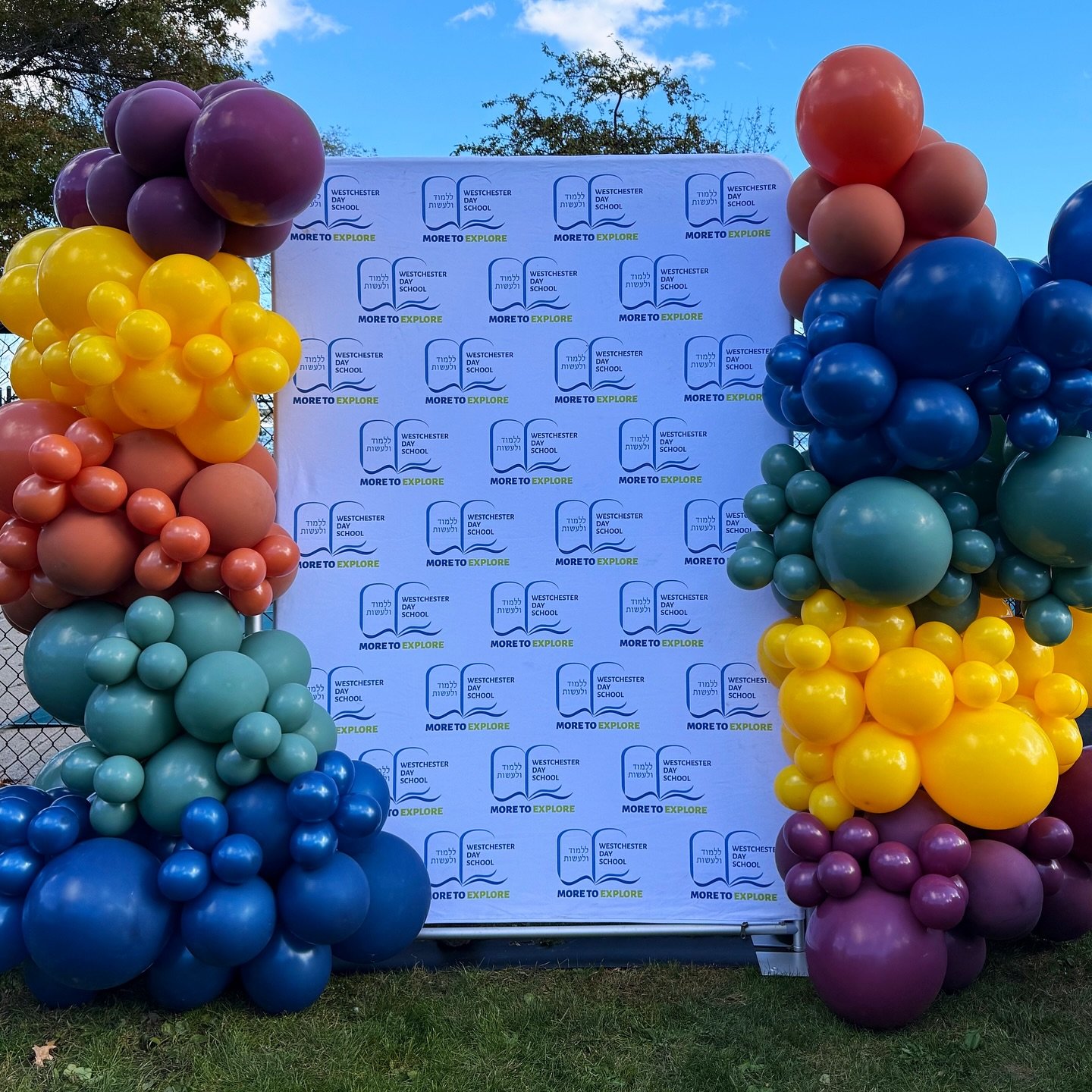 We brought the balloons 🎈
You bring the smiles ✨