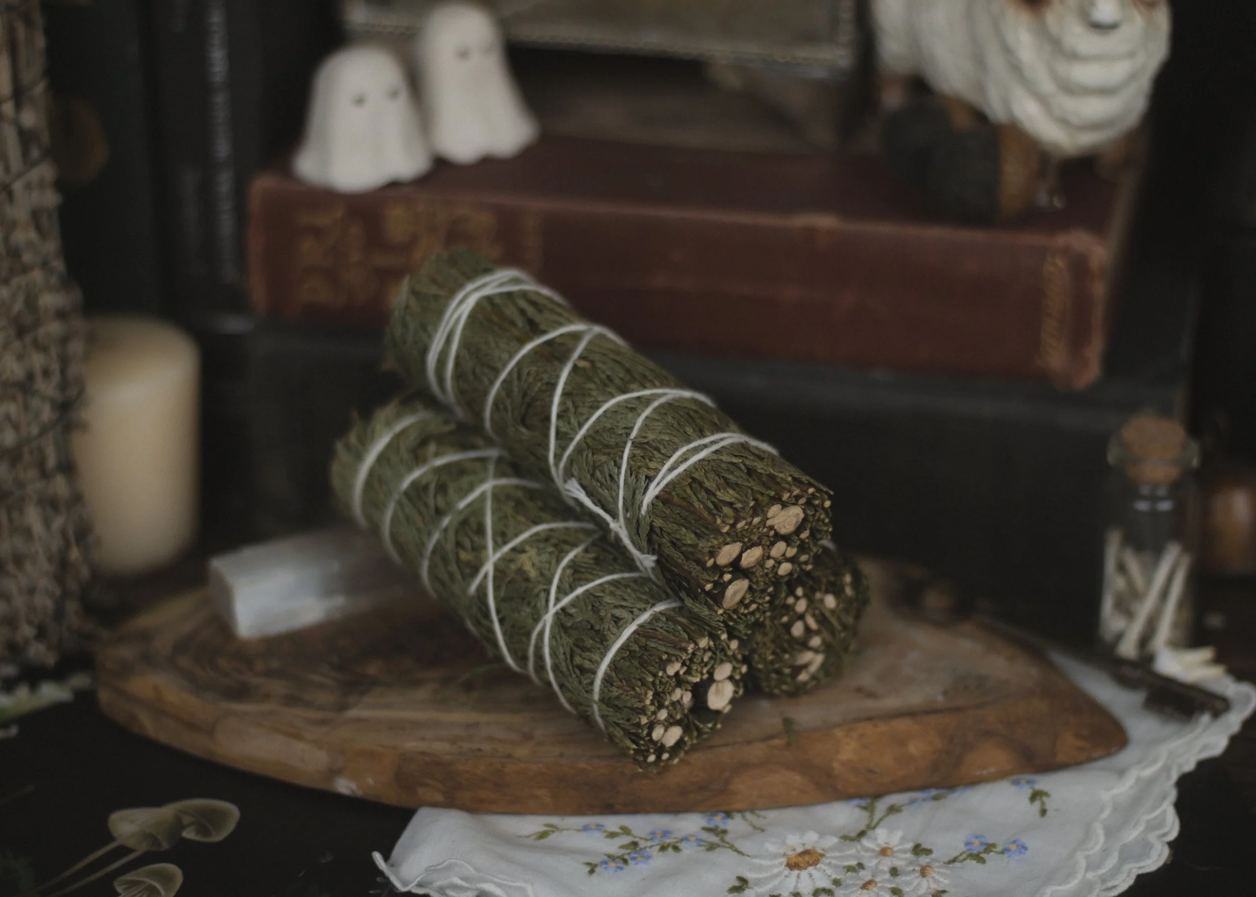 Cedar Bundle Small-4.jpg