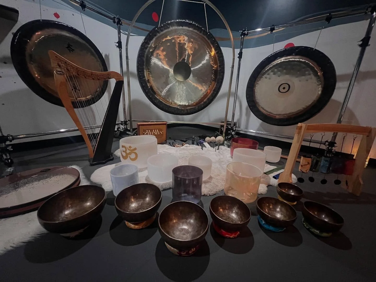 A Sacred Attunement at @shalalivingyoga 🙌🎶✨

Experience a deeply restorative 90-minute sound bath designed to promote healing and relaxation. Immerse yourself in the soothing vibrations of gongs, singing bowls, chimes, and other resonant instrument