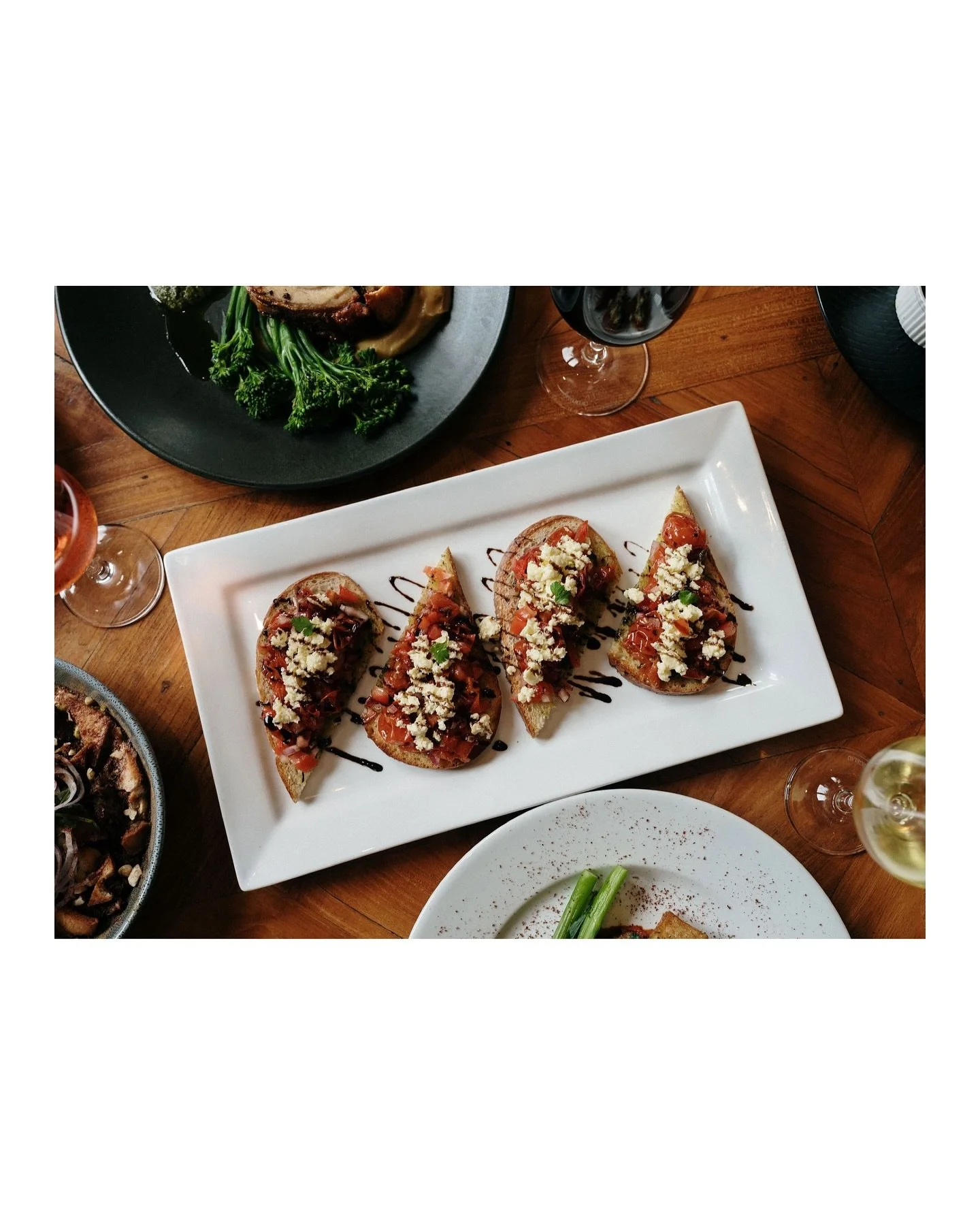 📸 for @vinesathollydene @hollydeneestatewines