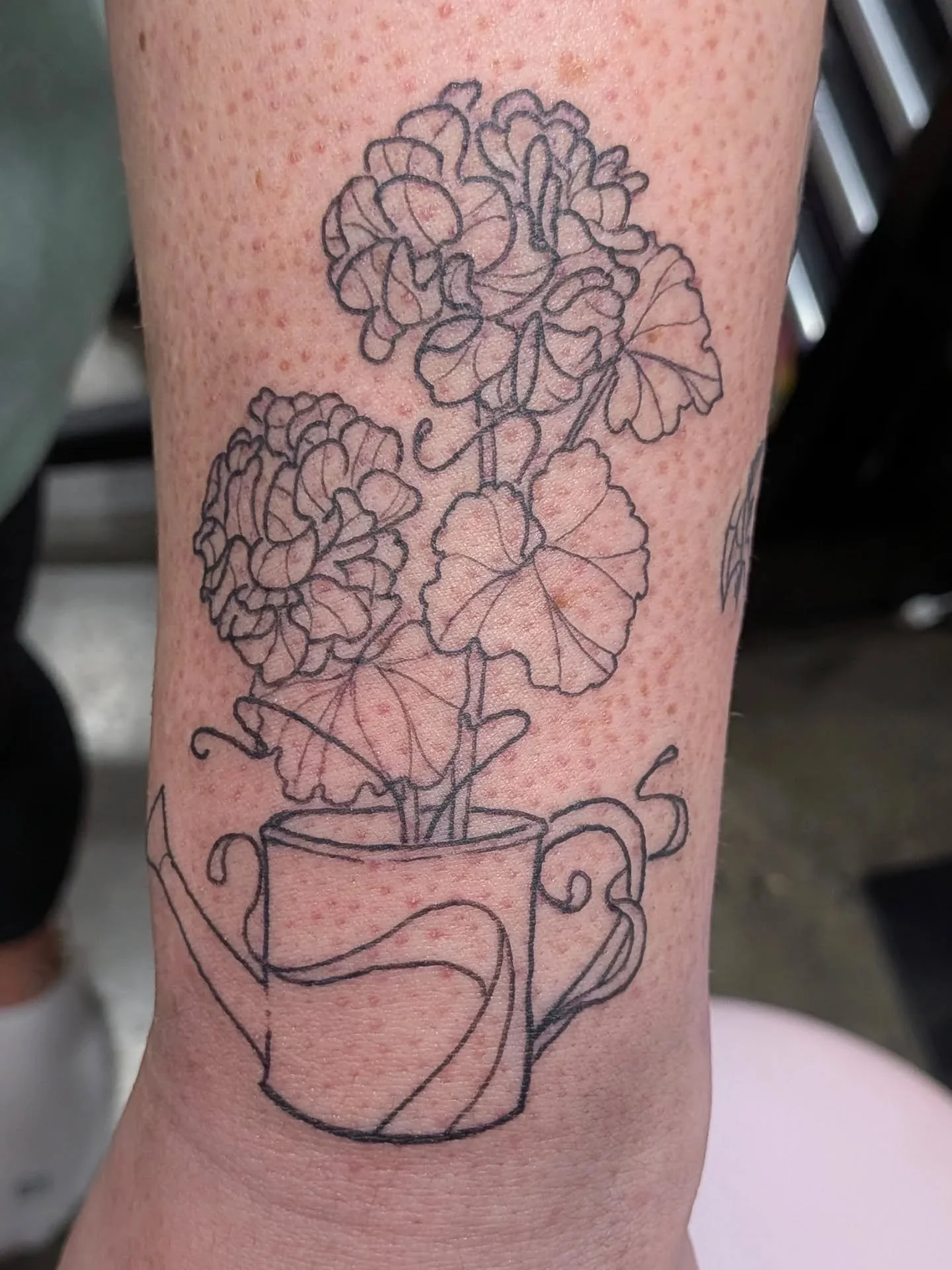 Smol tat Saturday 

Always love doing these fun ones.