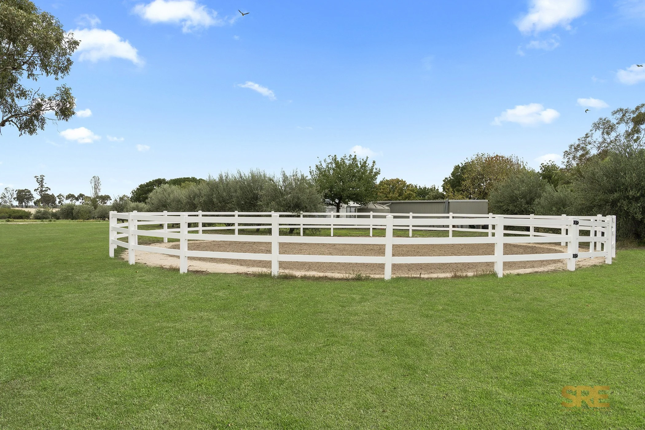 632 North Redesdale Road Web (33).jpg