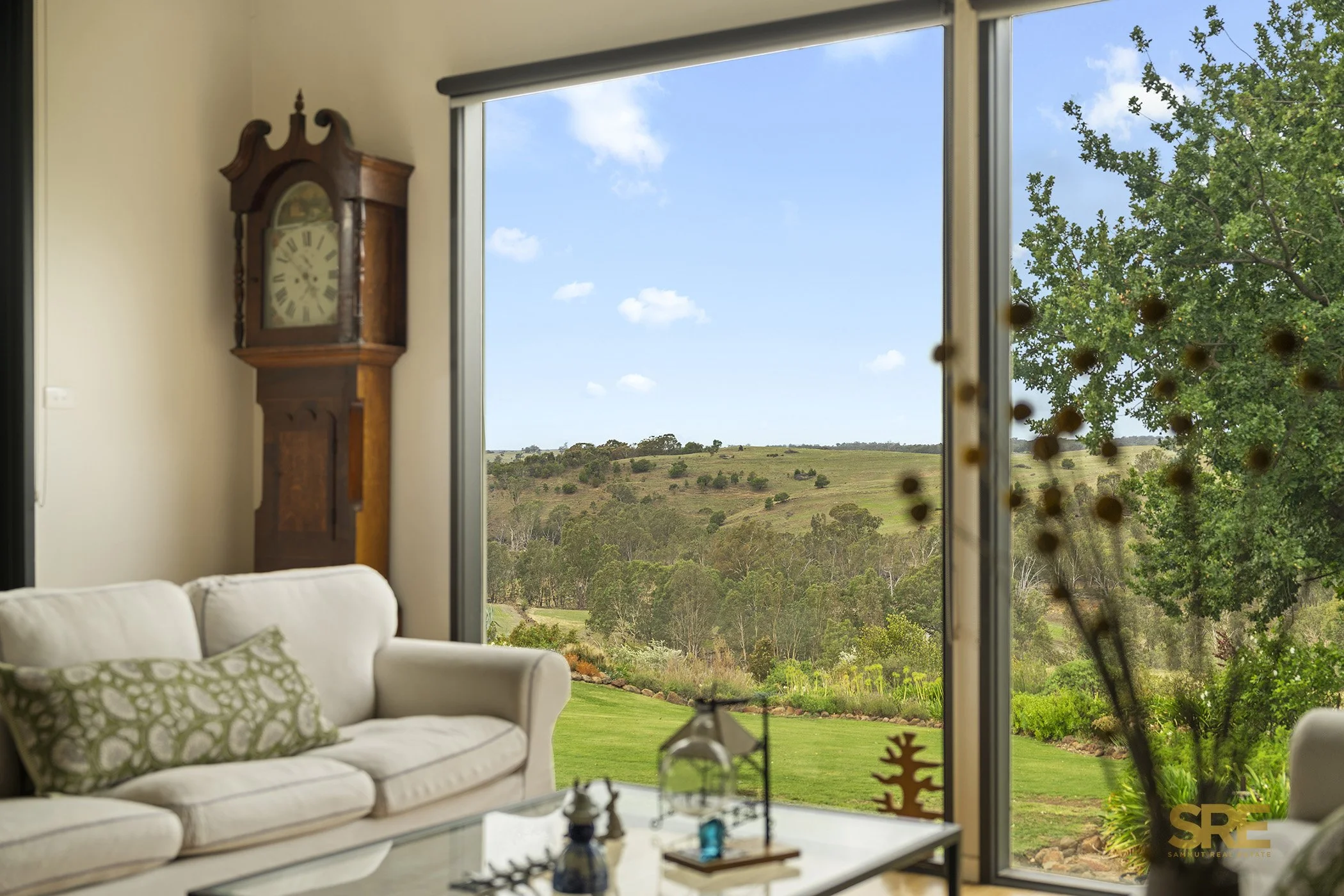 632 North Redesdale Road Web (17).jpg