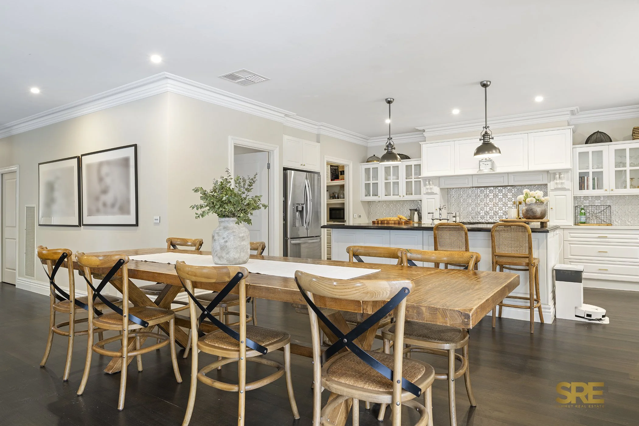 53 Links Rd Web (20).jpg