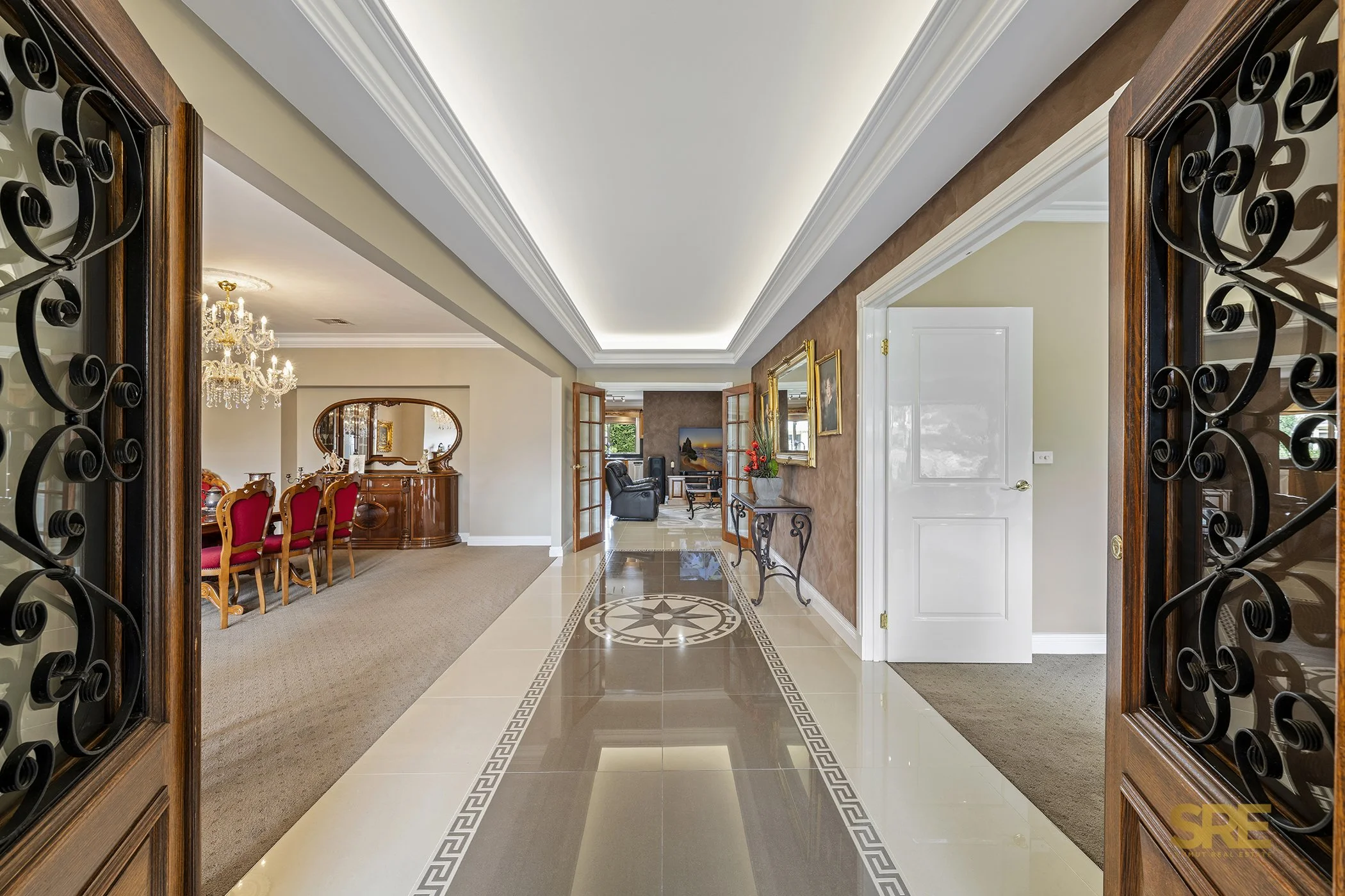 7 Highfield Way Web (11).jpg