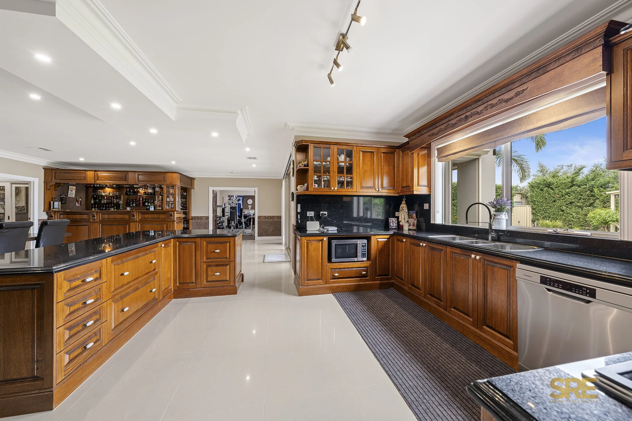 7 Highfield Way Web (14).jpg