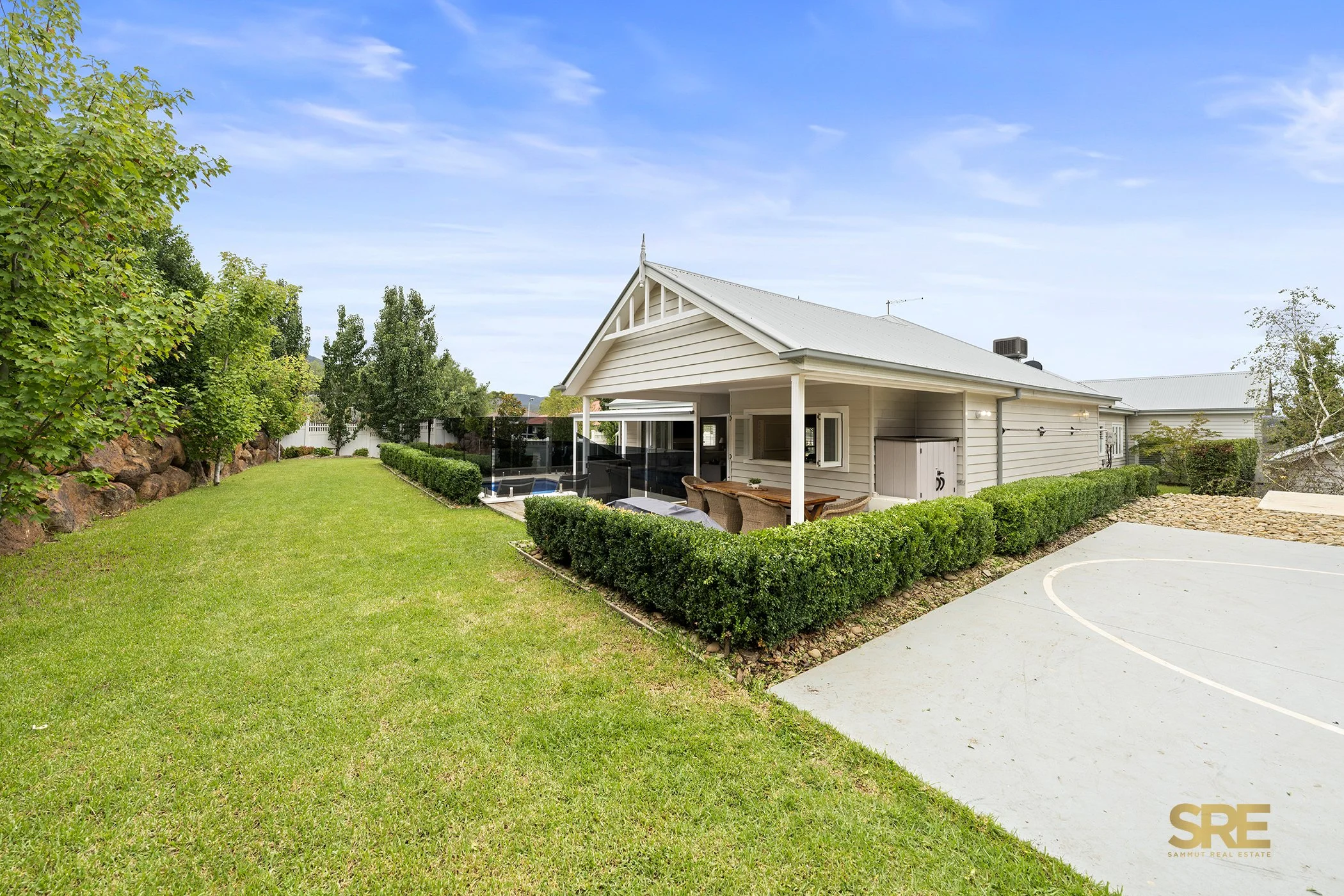 53 Links Rd Web (33).jpg