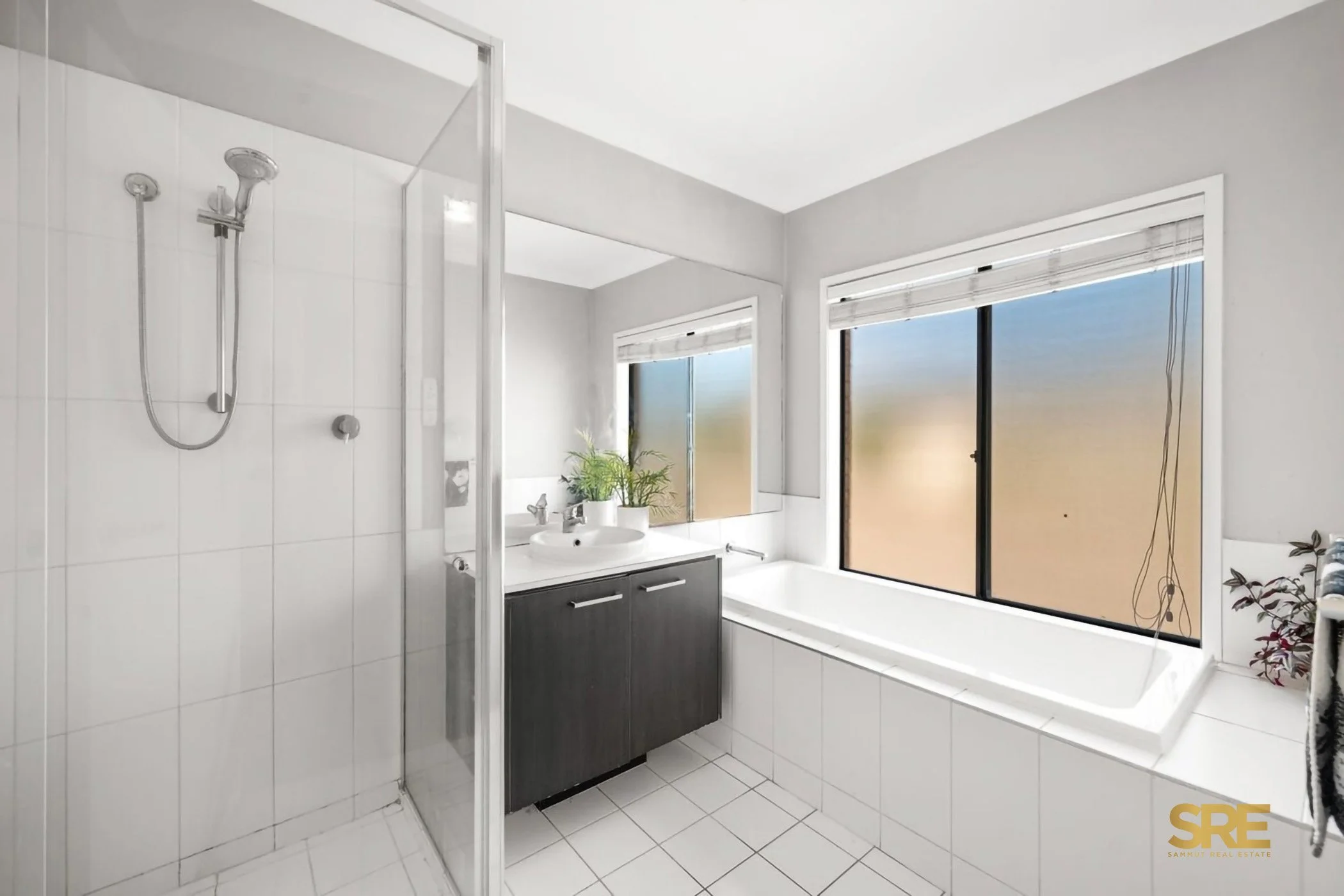 24 Highfield Way 10 copy.jpg