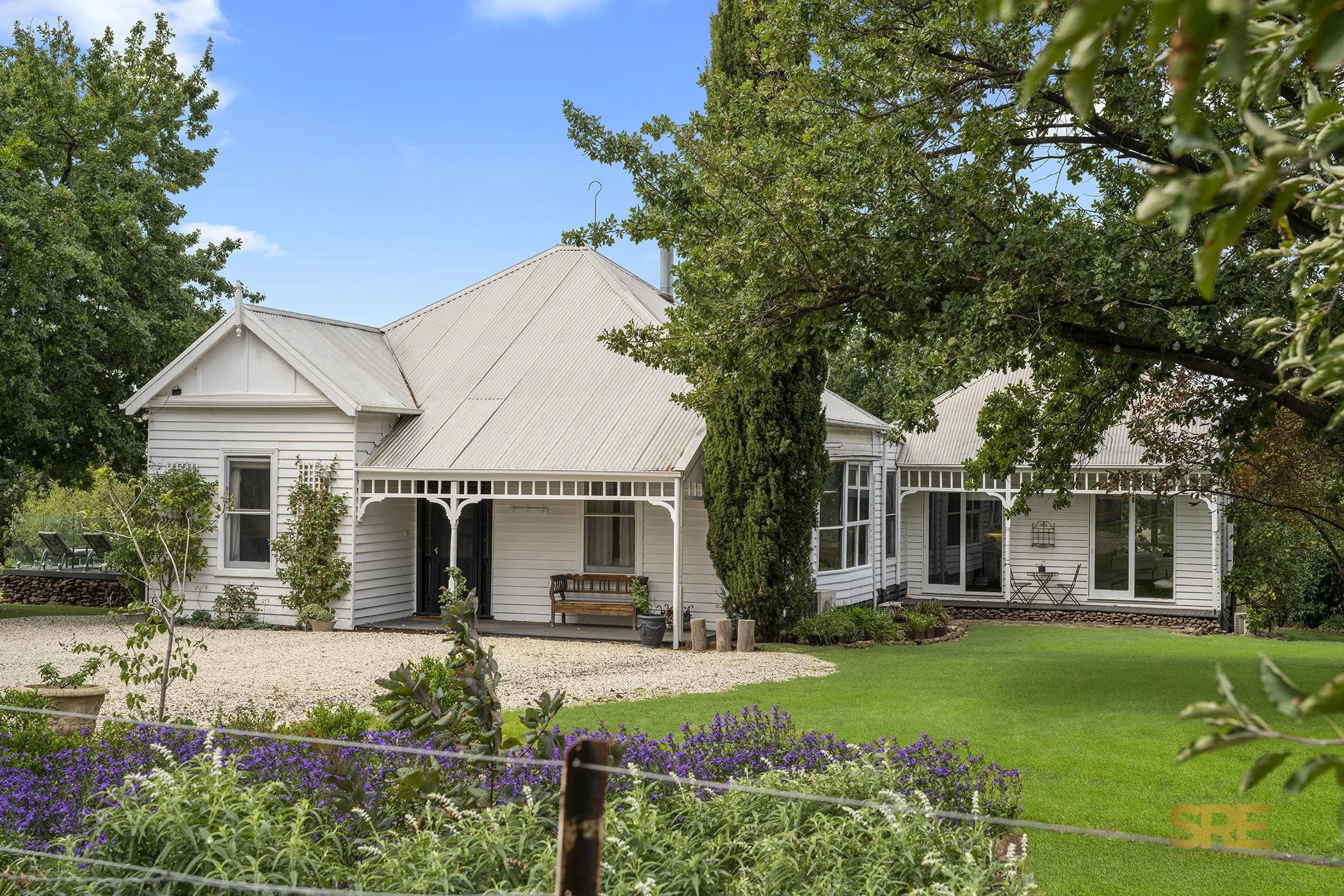 632 North Redesdale Road Web (1).jpg