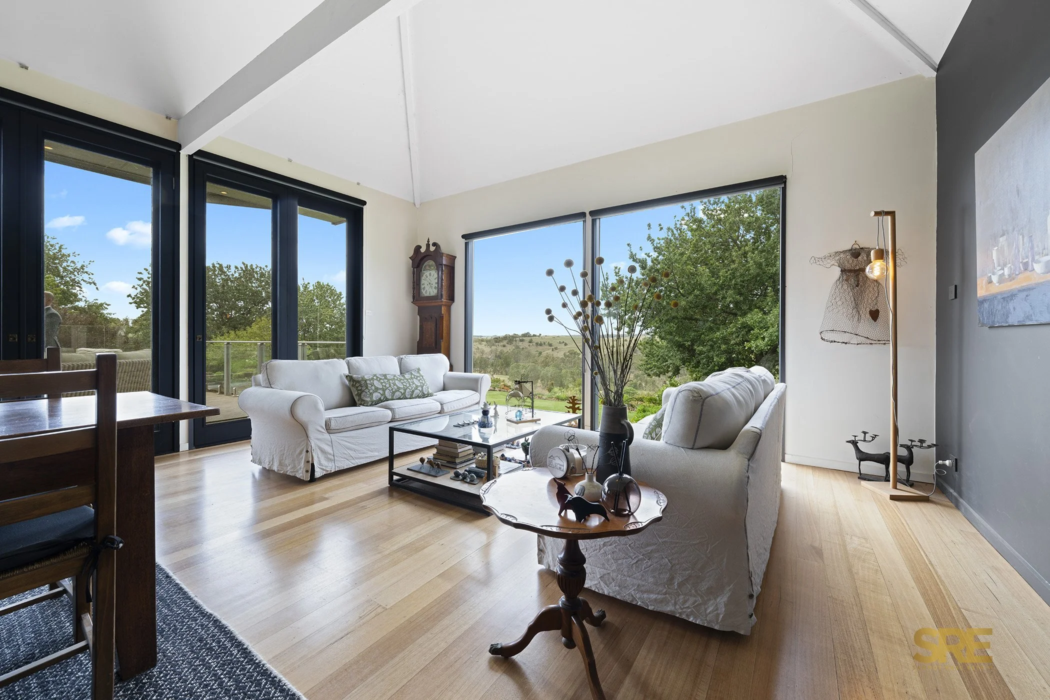 632 North Redesdale Road Web (6).jpg