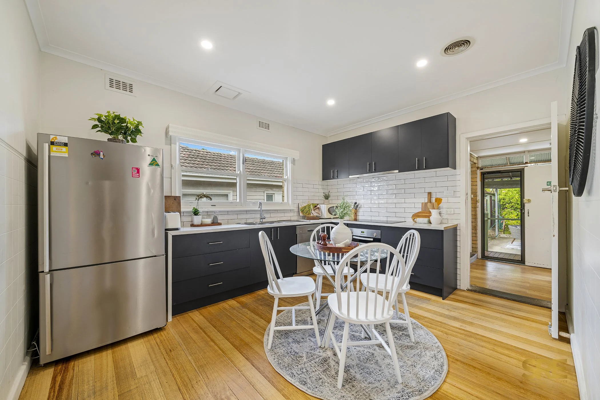 15 Browning St Web (7).jpg