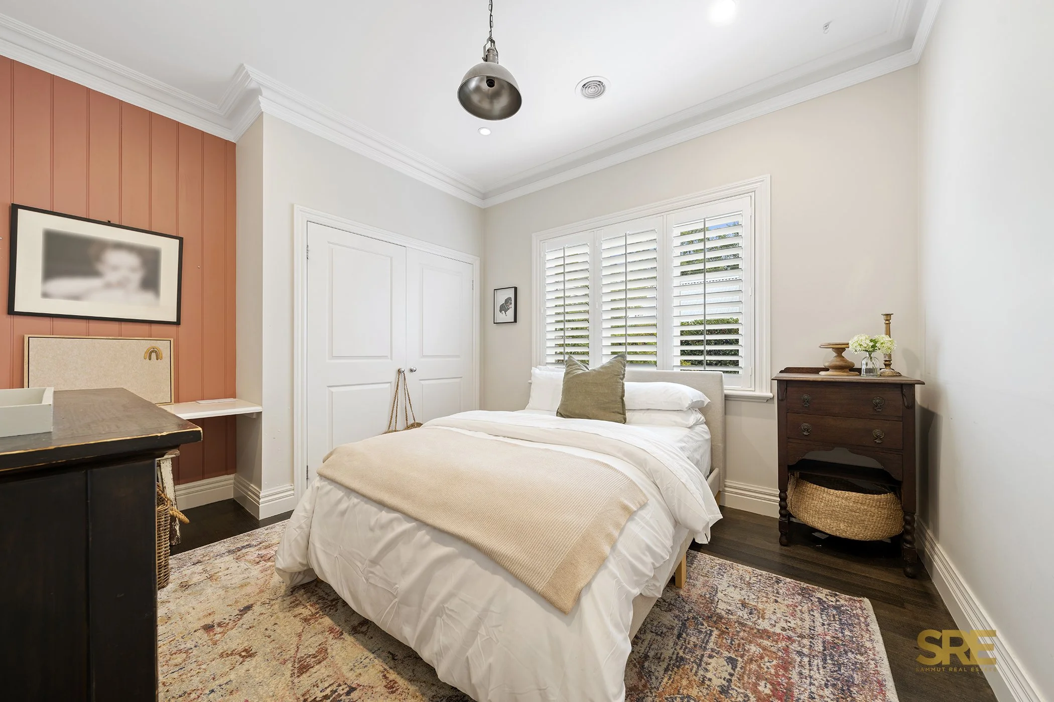 53 Links Rd Web (26).jpg