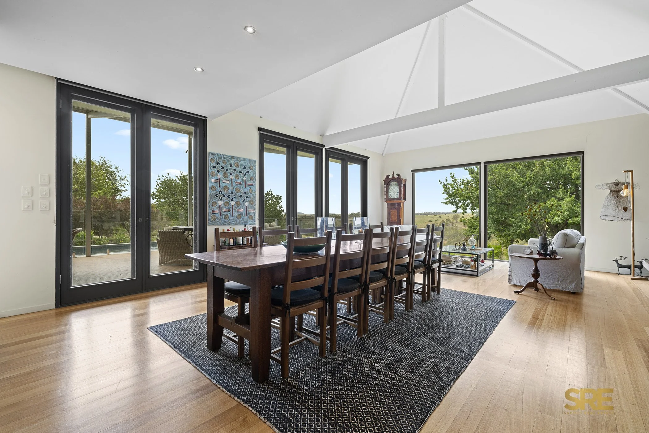 632 North Redesdale Road Web (14).jpg