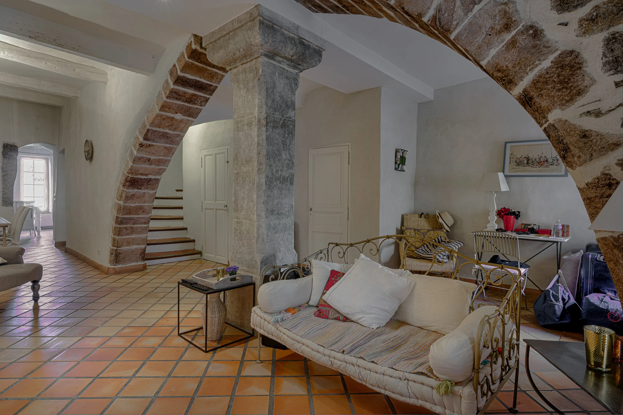 Albanandfriends_Hyeres_terrasse_maison_vieilleville-16.jpg