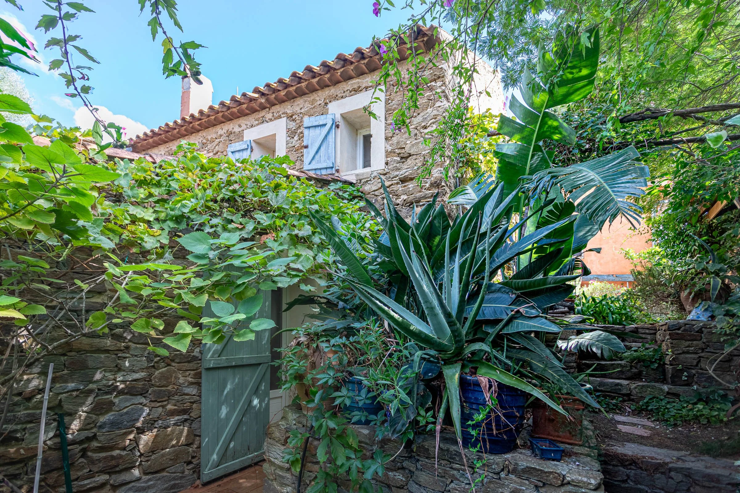 Maison en pierre à Bormes-les-Mimosas – Alban & Friends
