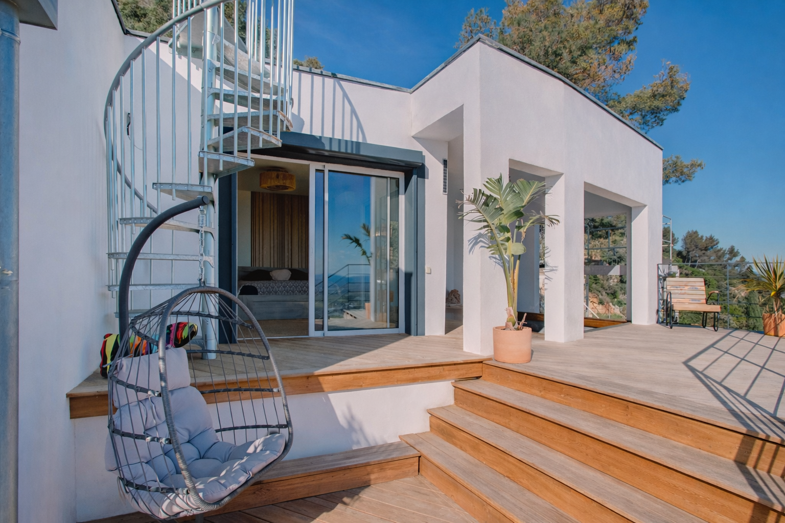 maison_HYERES_mont des oiseaux_terrasse_vue_mer_albanandfriends-48.png