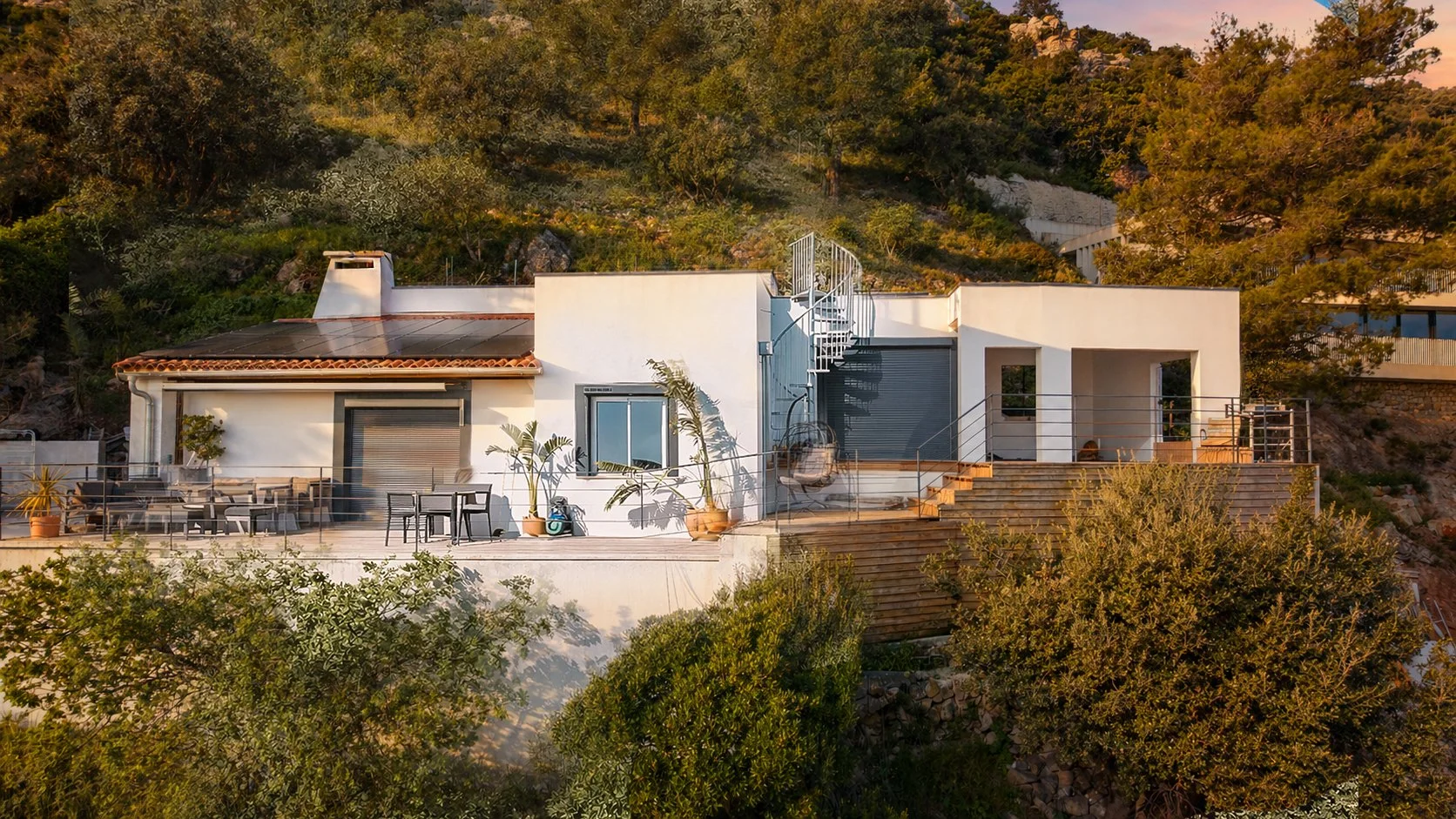 maison_HYERES_mont des oiseaux_terrasse_vue_mer_albanandfriends-49bis copie.jpg