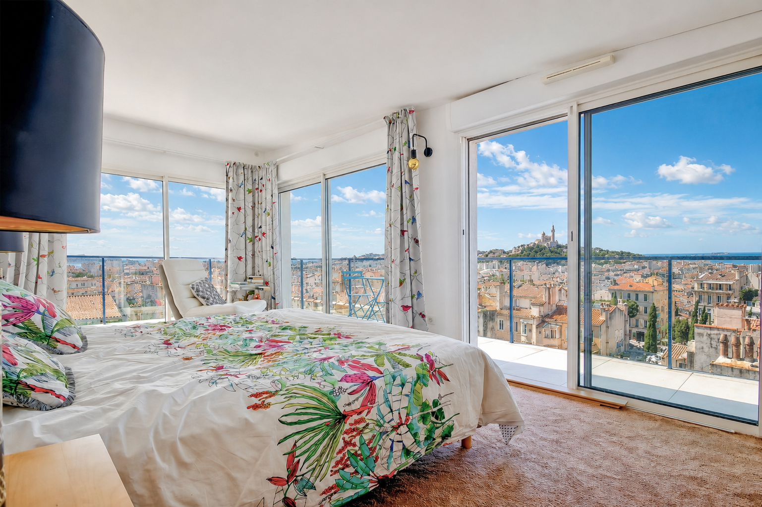 penthouse_terrasse_coursjulien_dernieretage_marseille_34.png