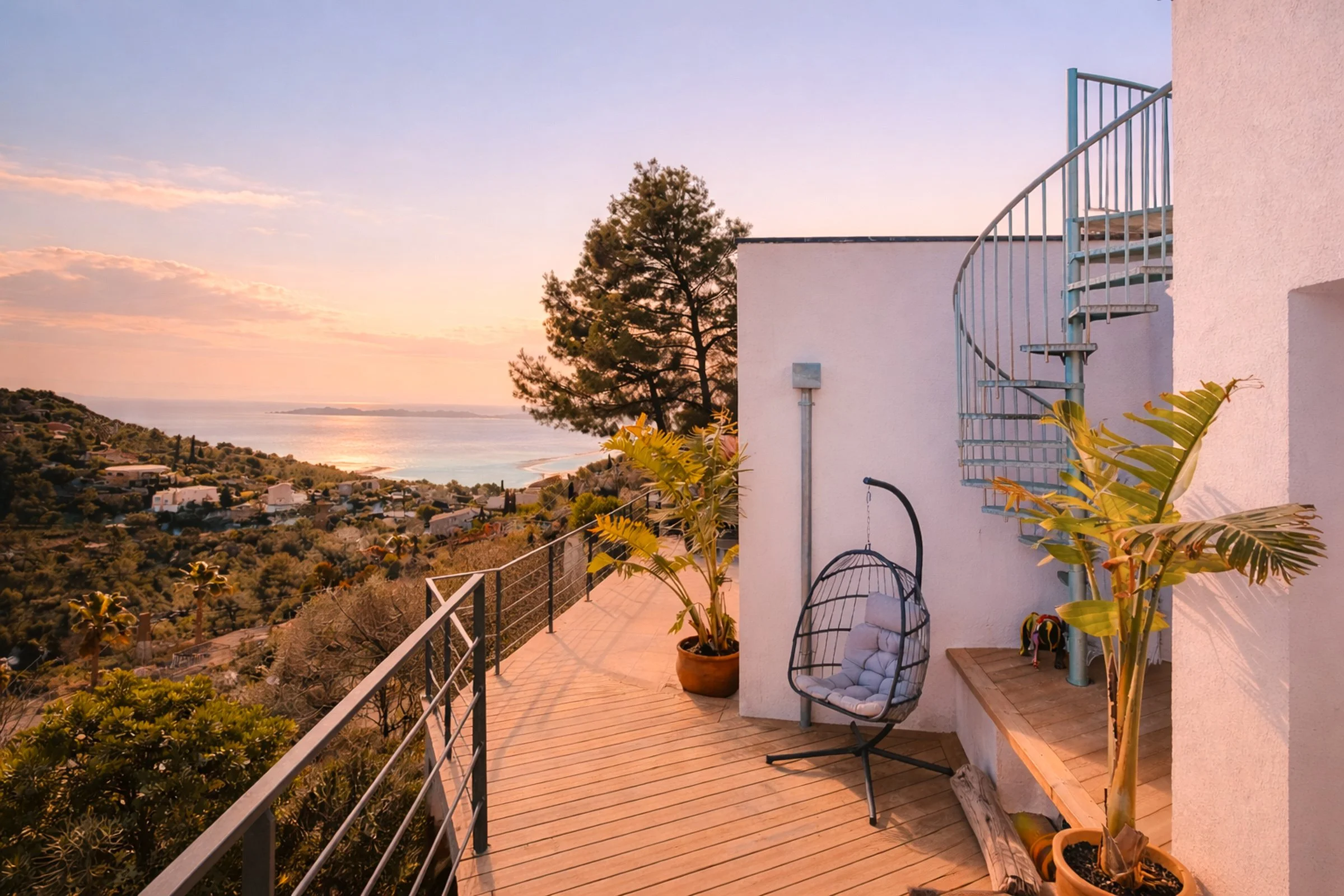maison_HYERES_mont des oiseaux_terrasse_vue_mer_albanandfriends-3.jpg