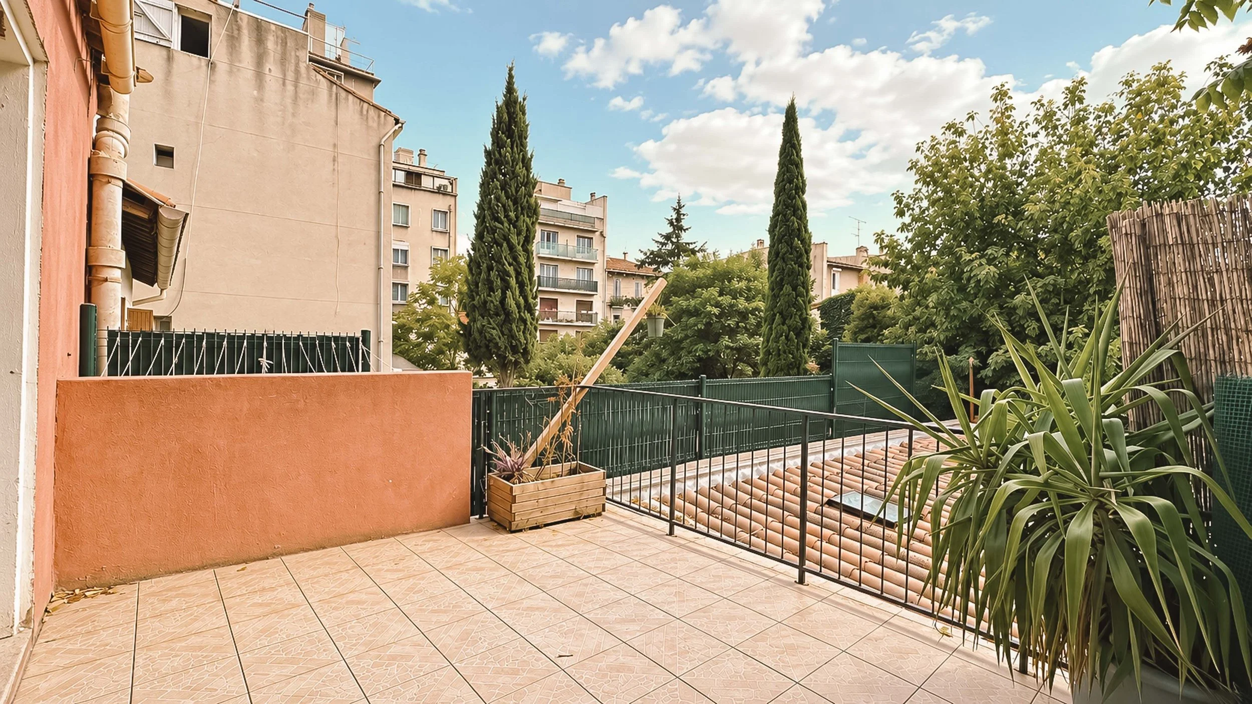 Immeuble_marseille_jardin_Terrasses_chartreux_albanandfriends_1.jpg