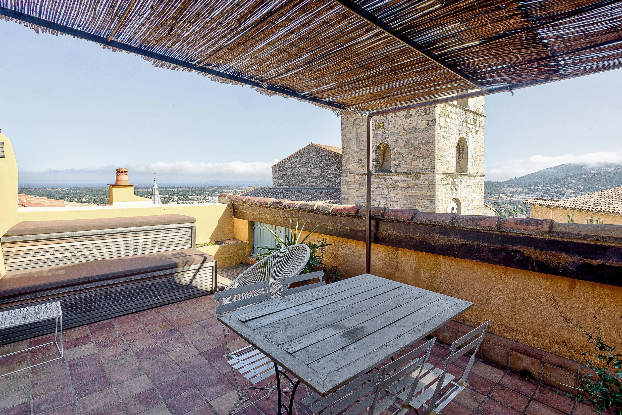 Albanandfriends_Hyeres_terrasse_maison_vieilleville-5.jpg