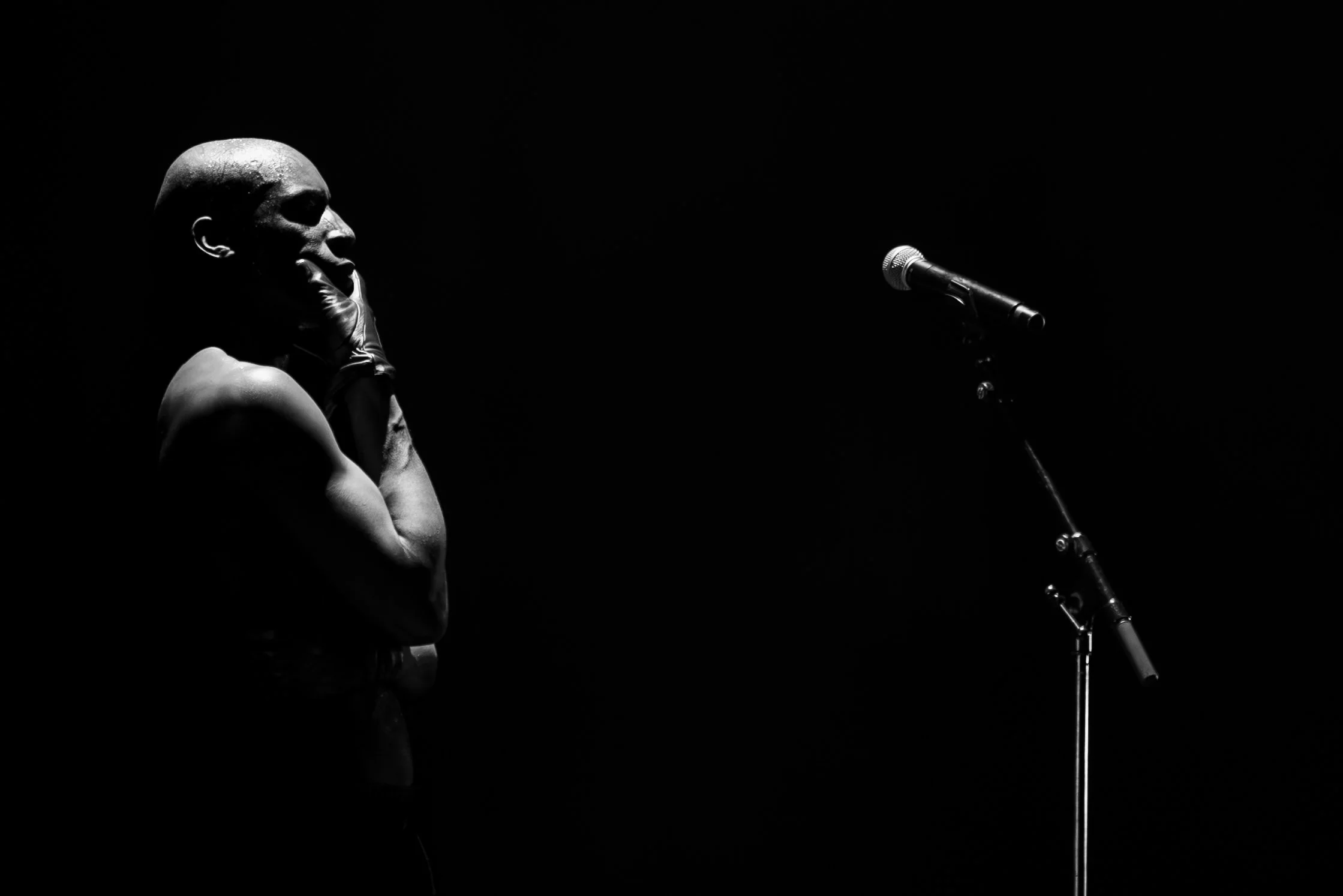 LEONIE PERNET_OKO EBOMBO-OLYMPIA-34.jpeg
