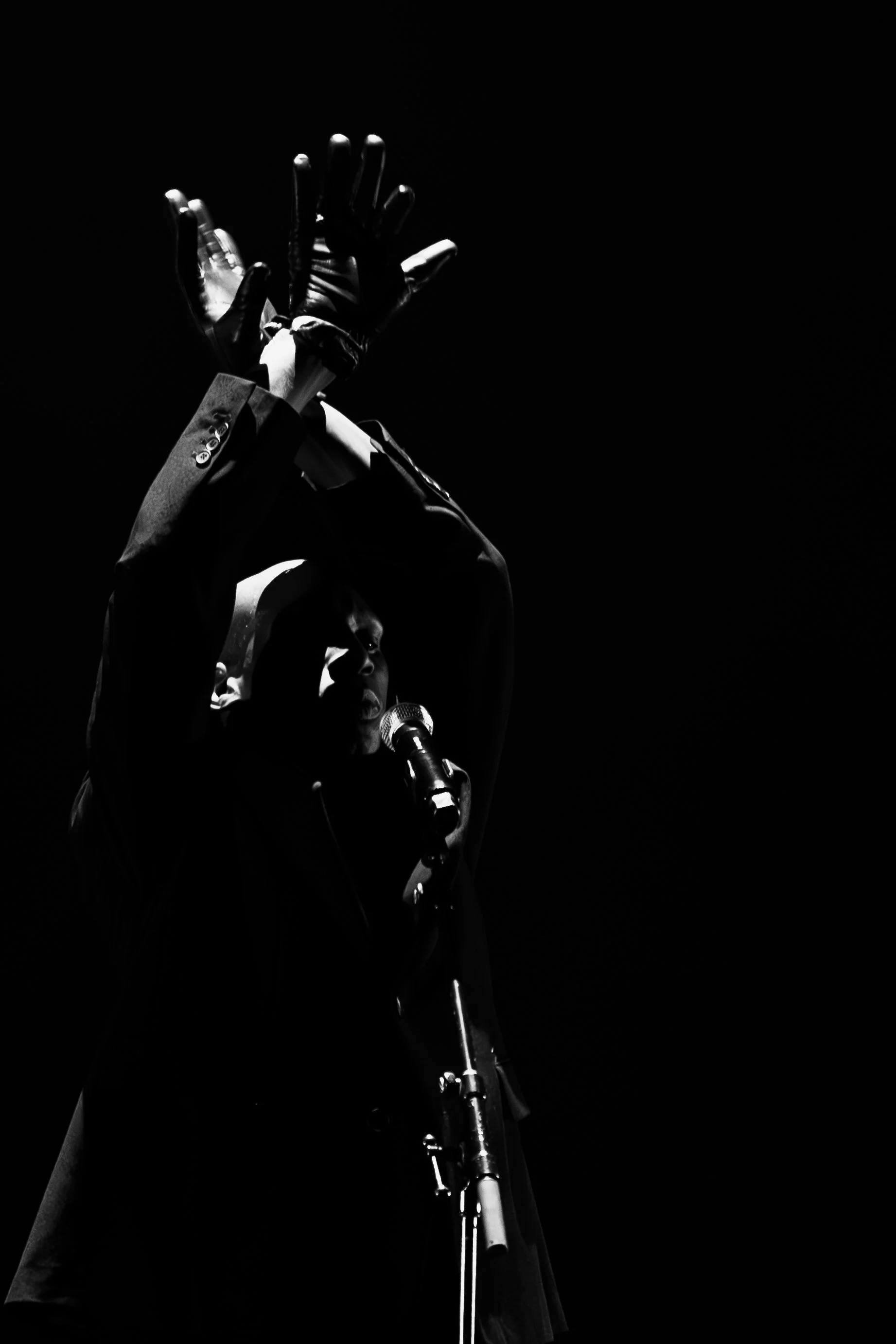 LEONIE PERNET_OKO EBOMBO-OLYMPIA-6.jpeg