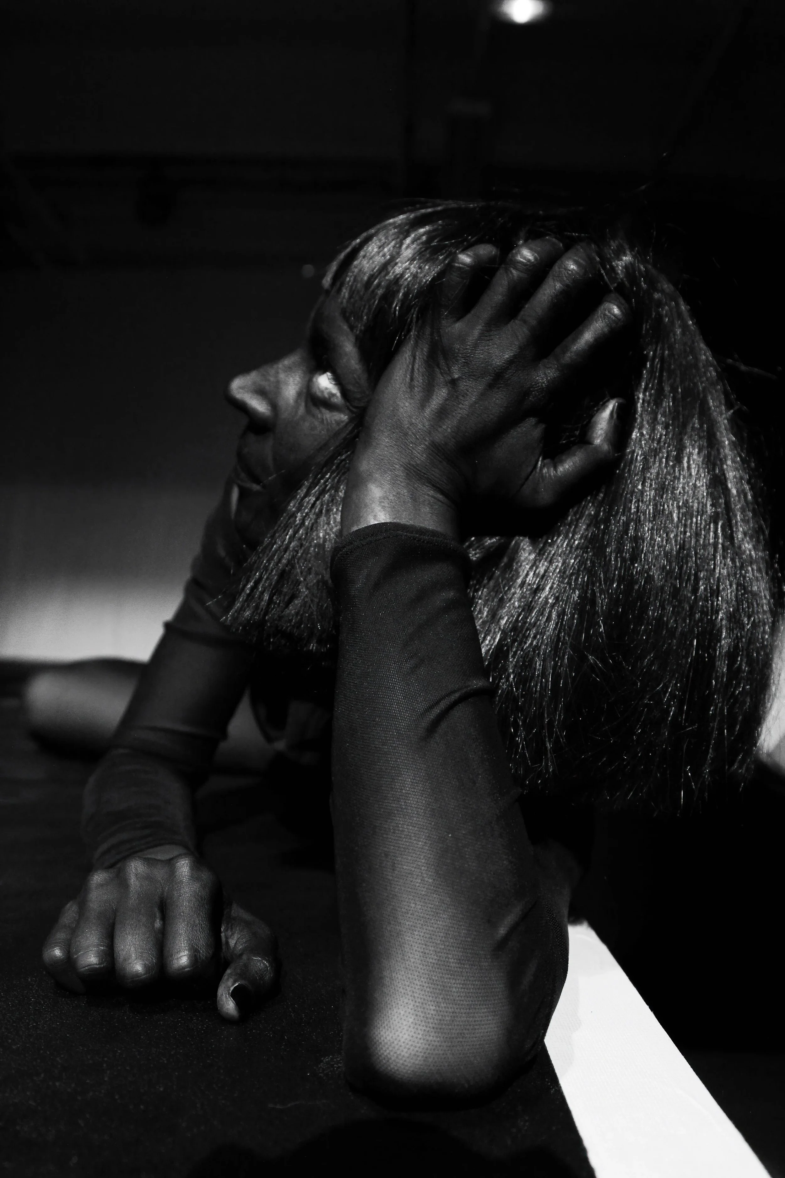 Captagora photographie exposition performance Tripostal Lille bas nylon Aurélien Mélan