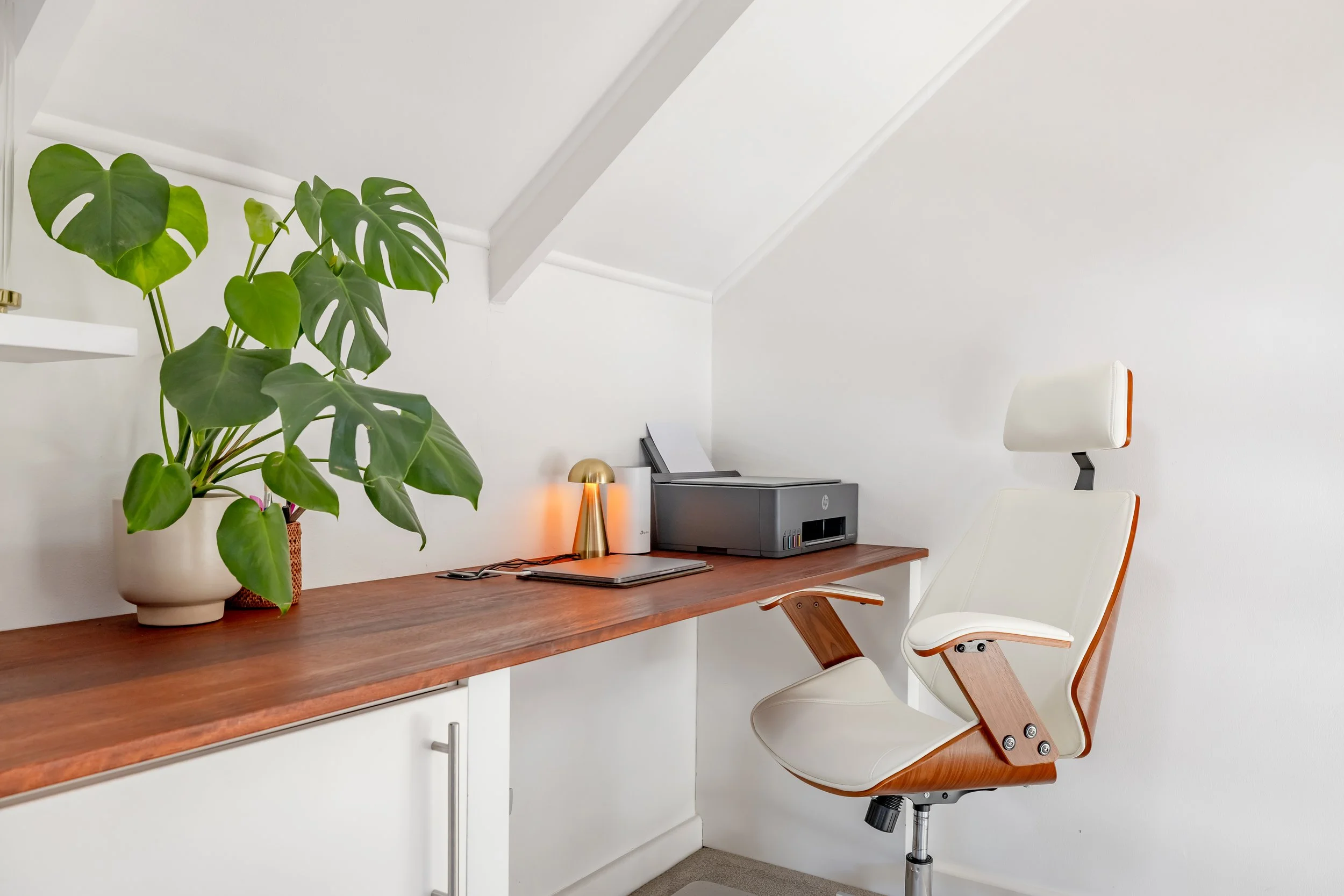 Lifestyle-driven hospitality photography capturing comfort and ease