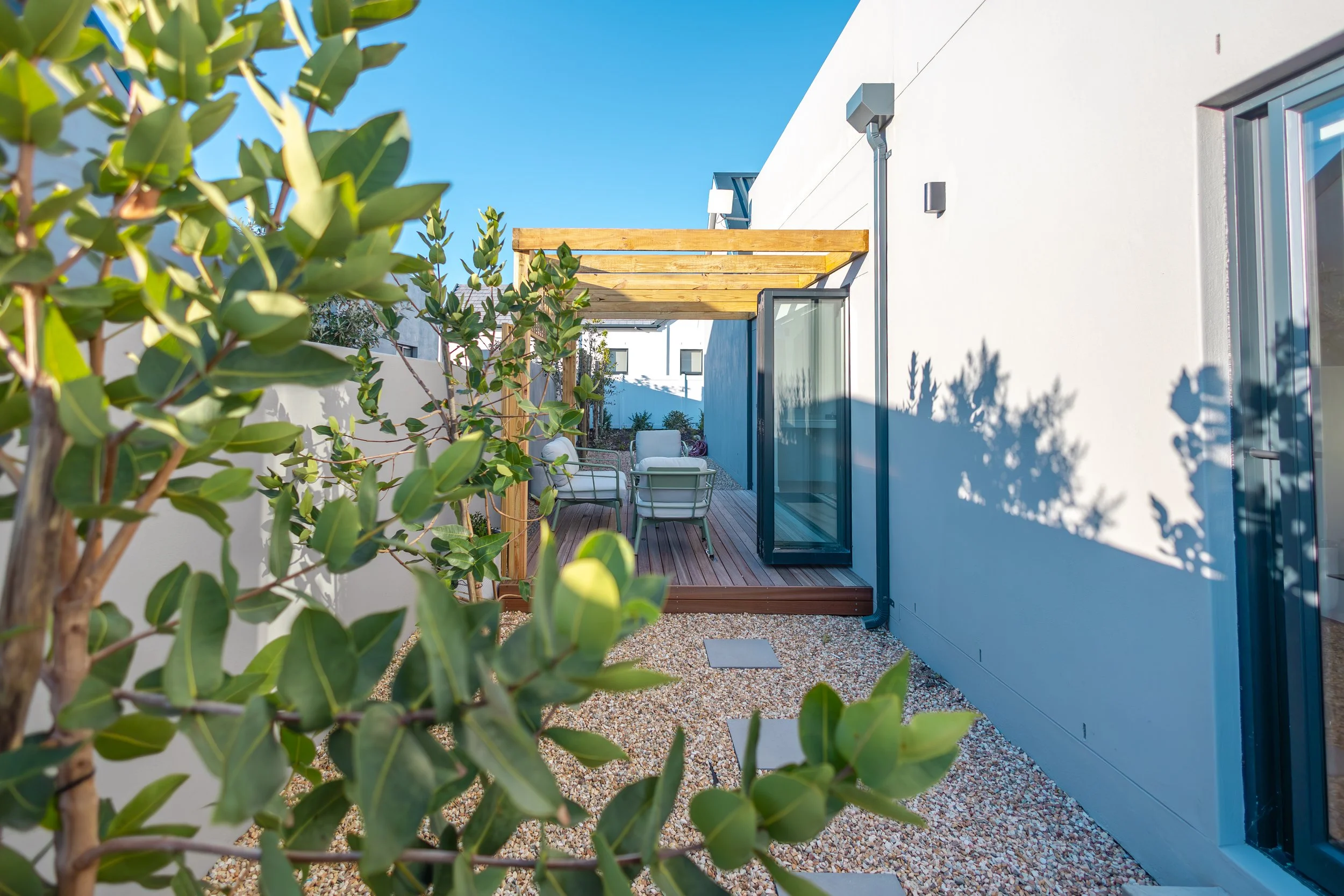 Exterior & garden shots Airbnb