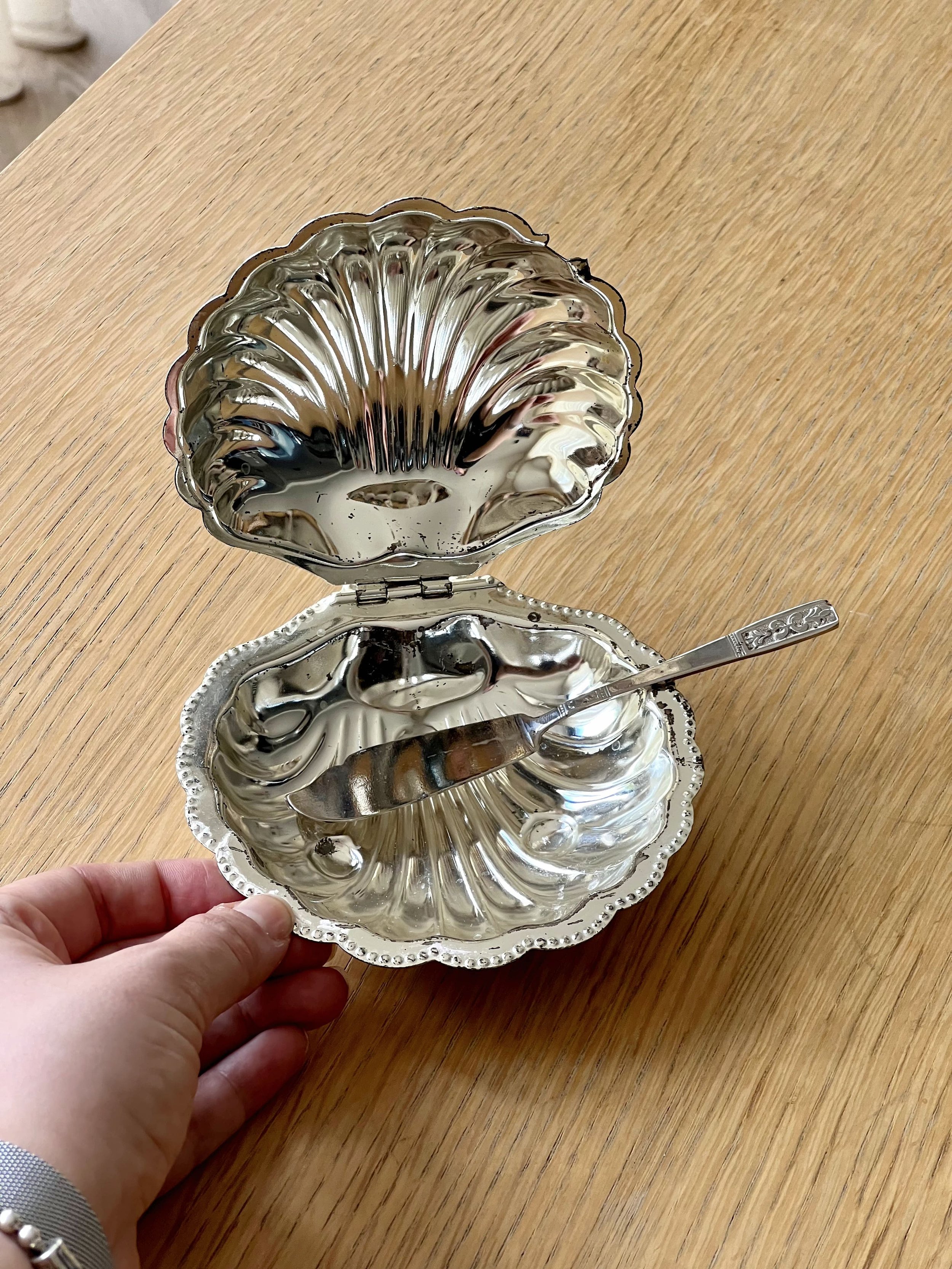vintage-silver-shell-butter-dish-1.jpg