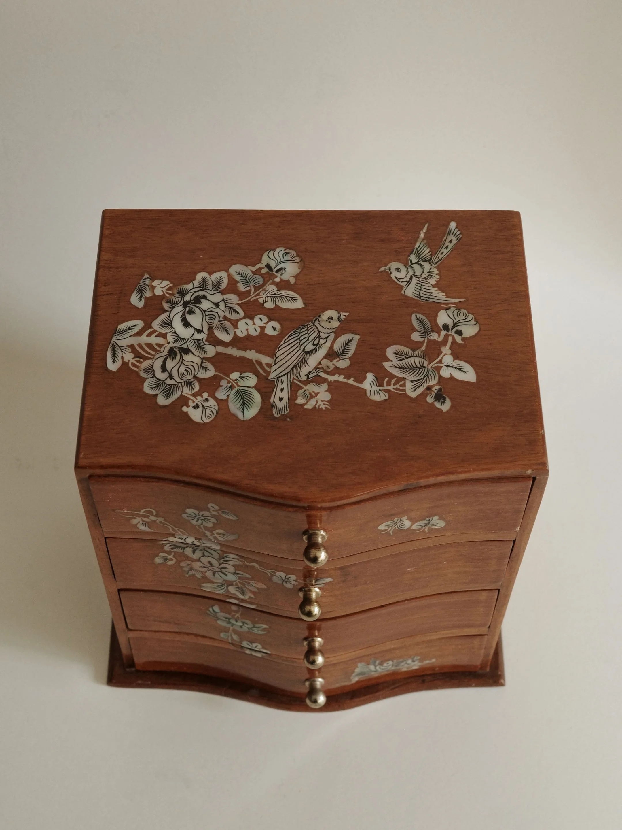 Frame 1863.jpg