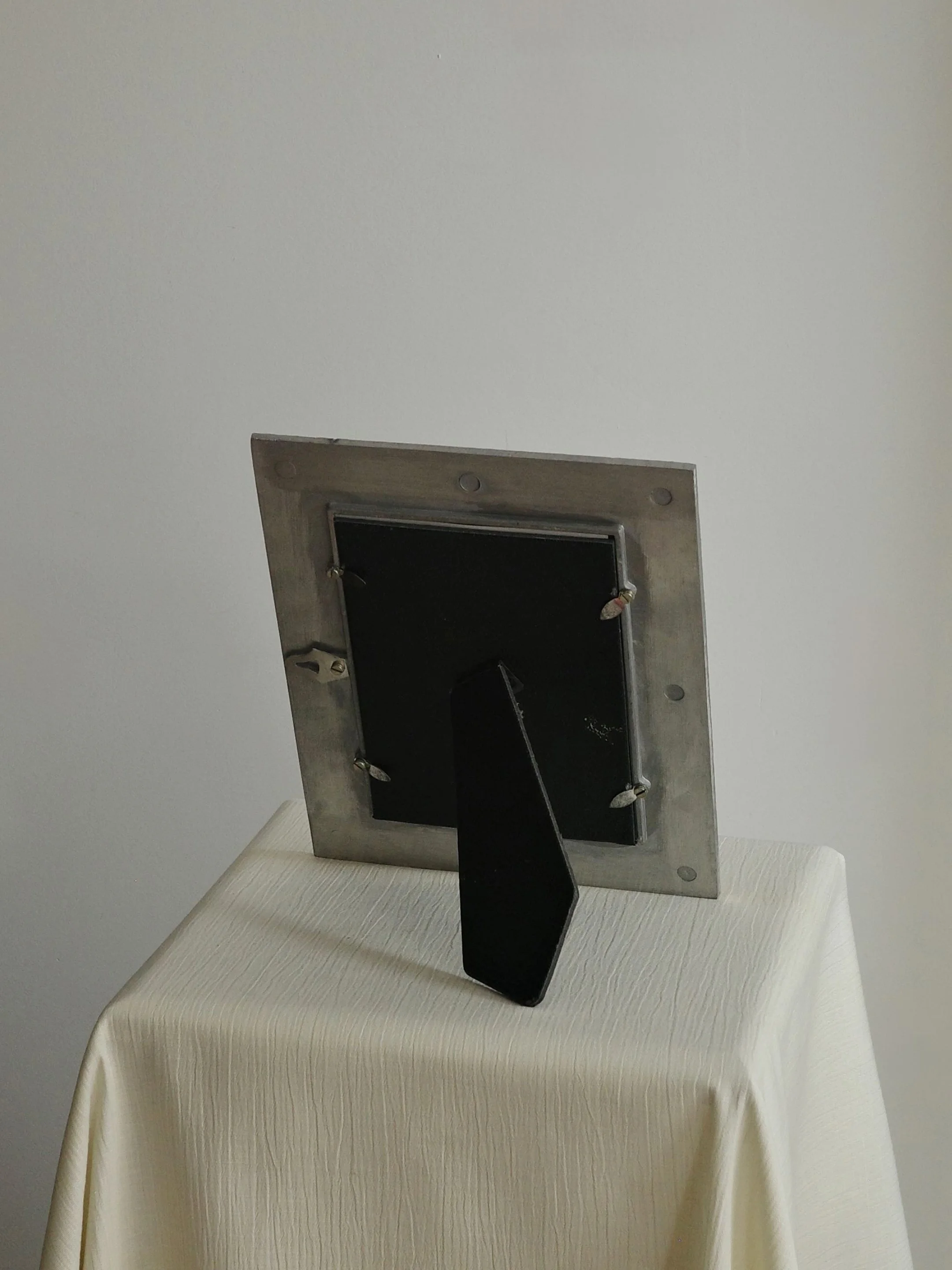Frame 3996.jpg