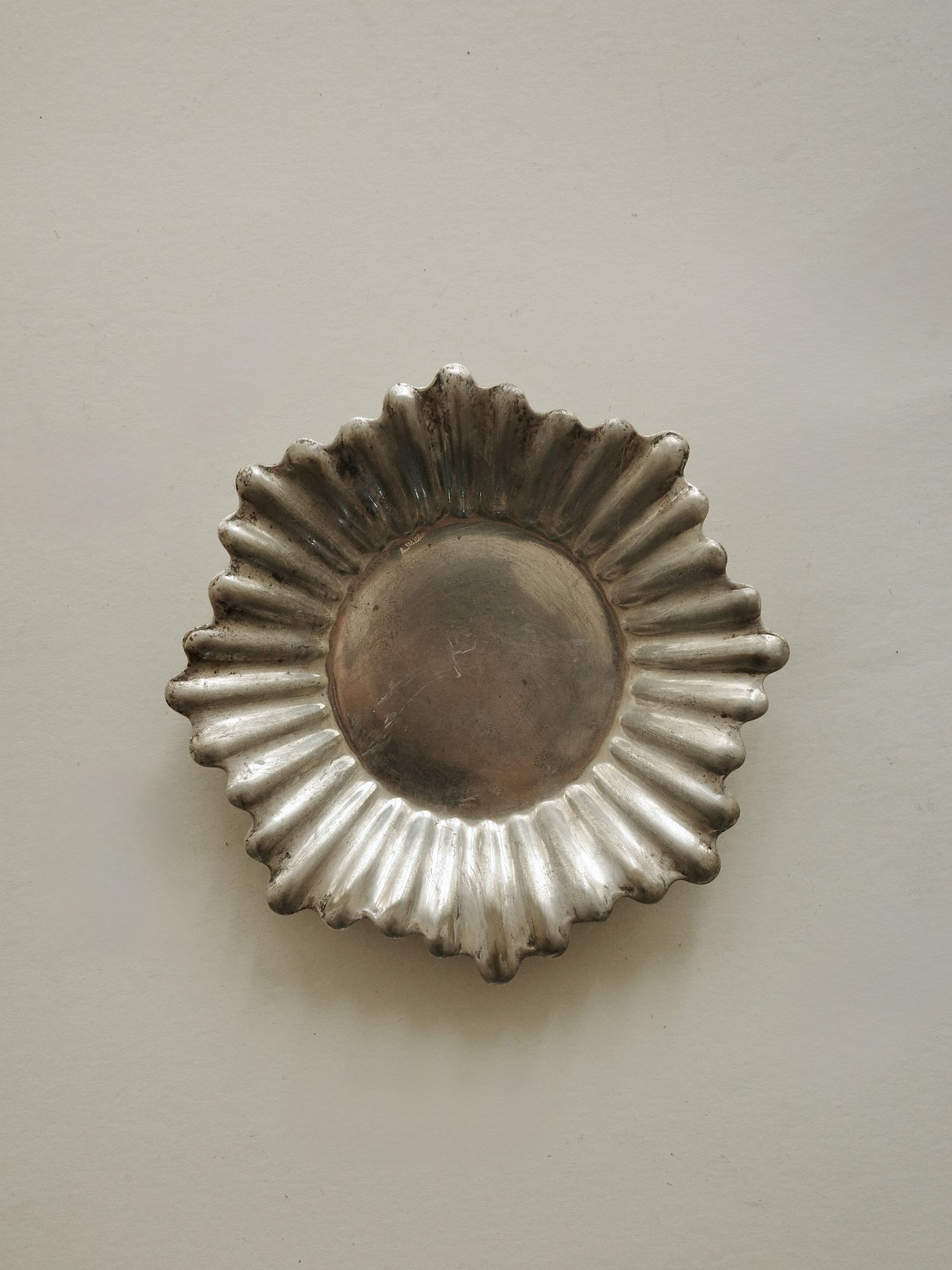 Frame 1853.jpg