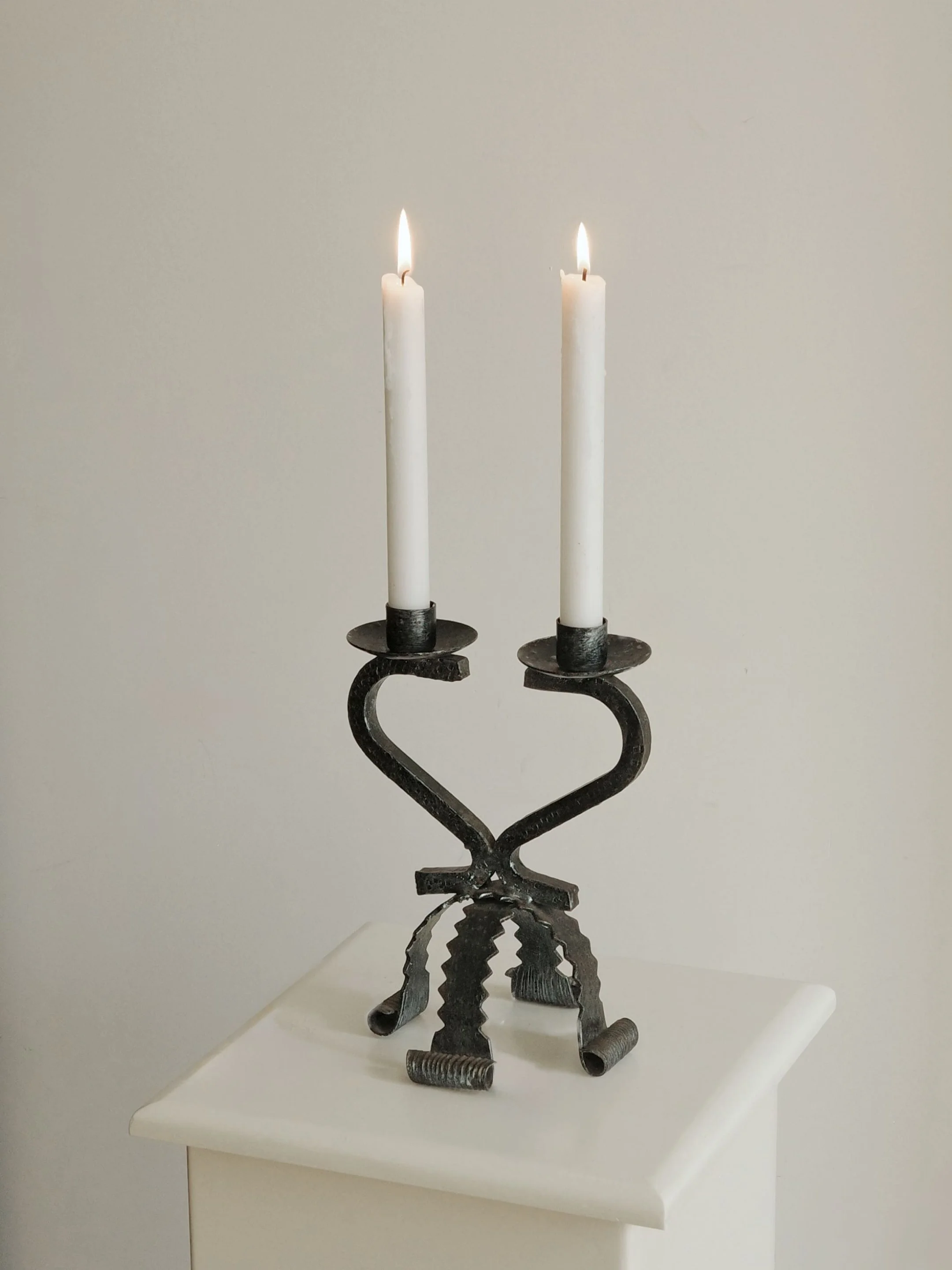 Frame 1806.jpg