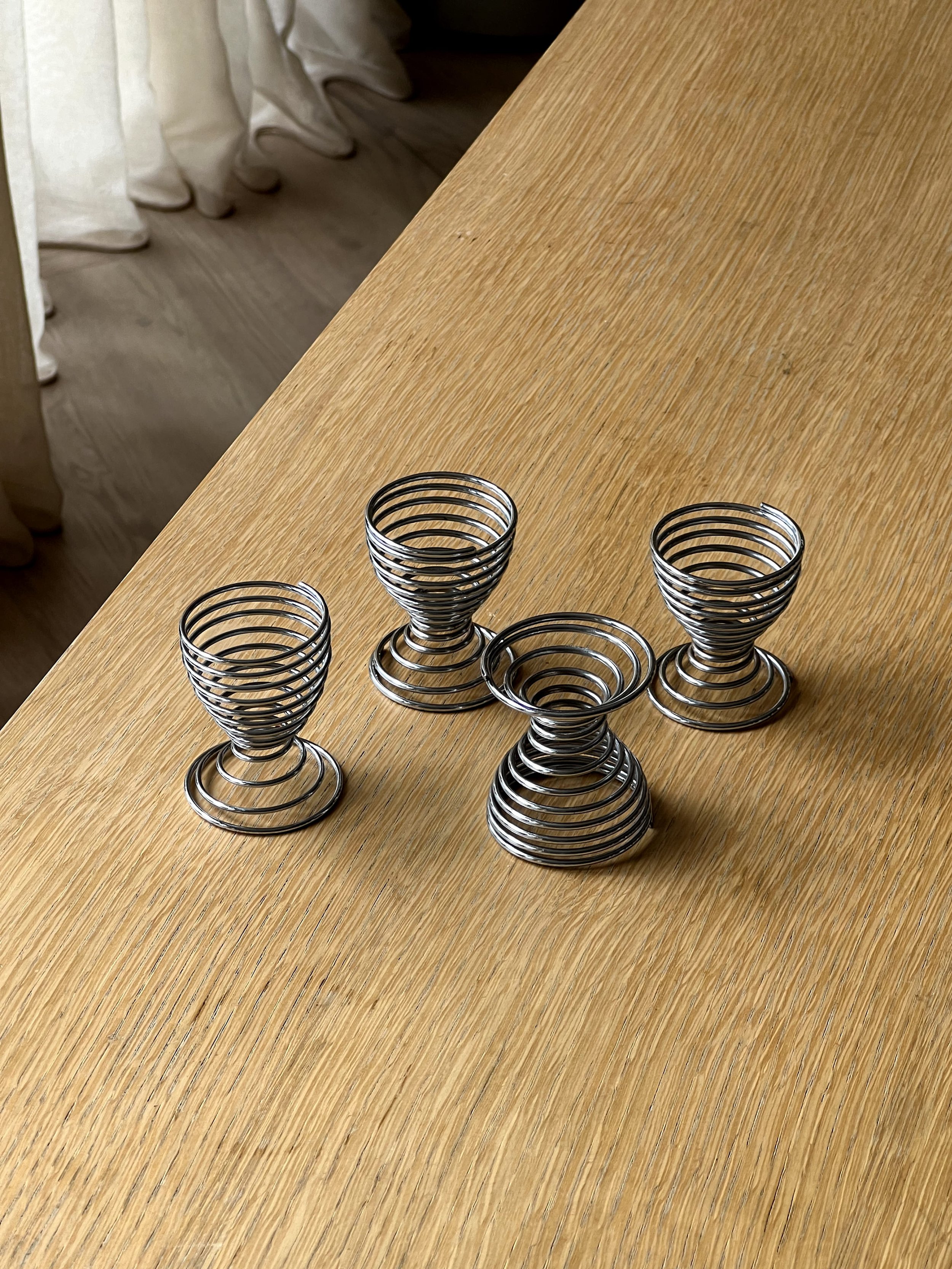 vintage-swirl-egg-cups.jpg