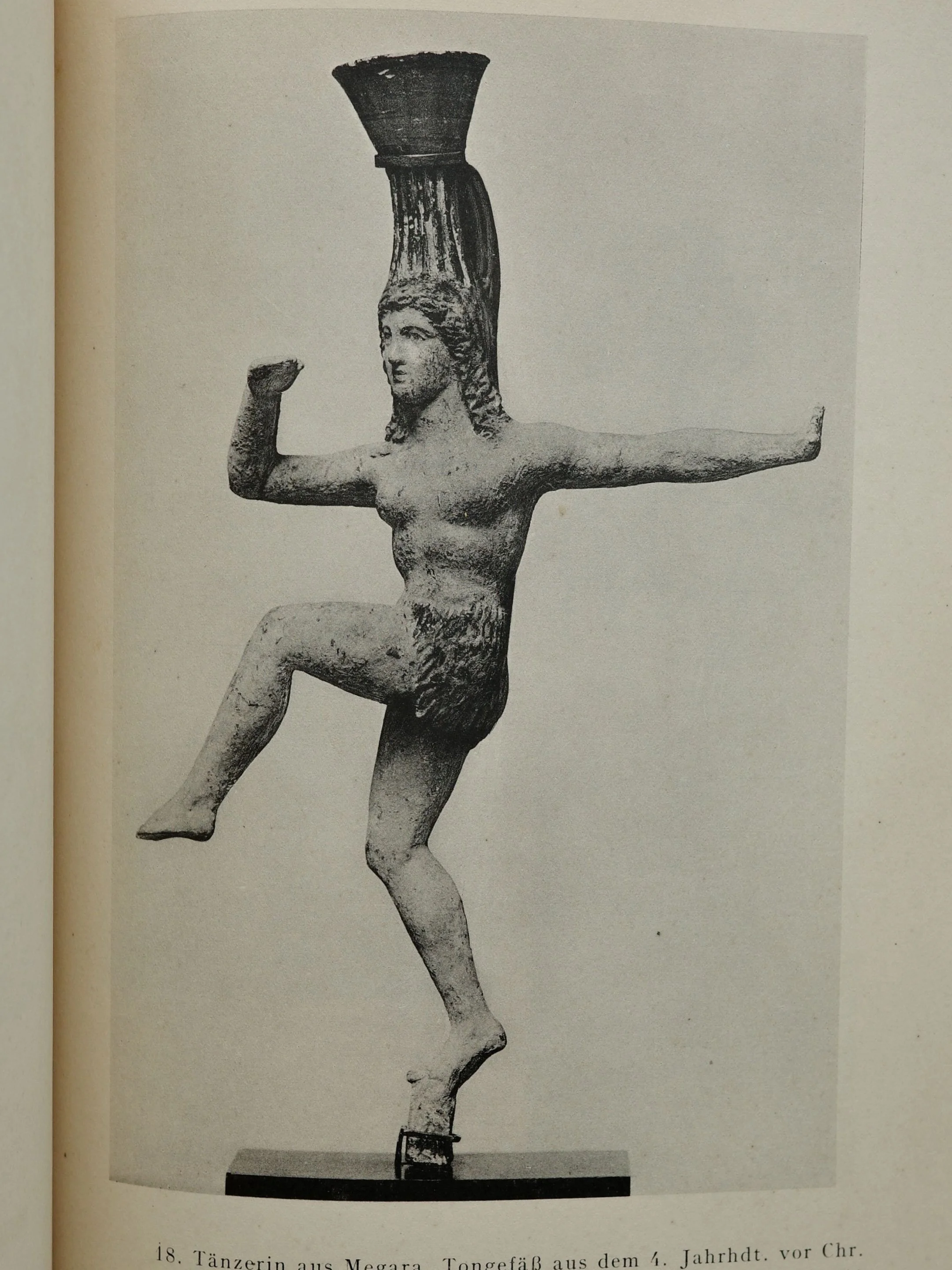 Frame 3729.jpg
