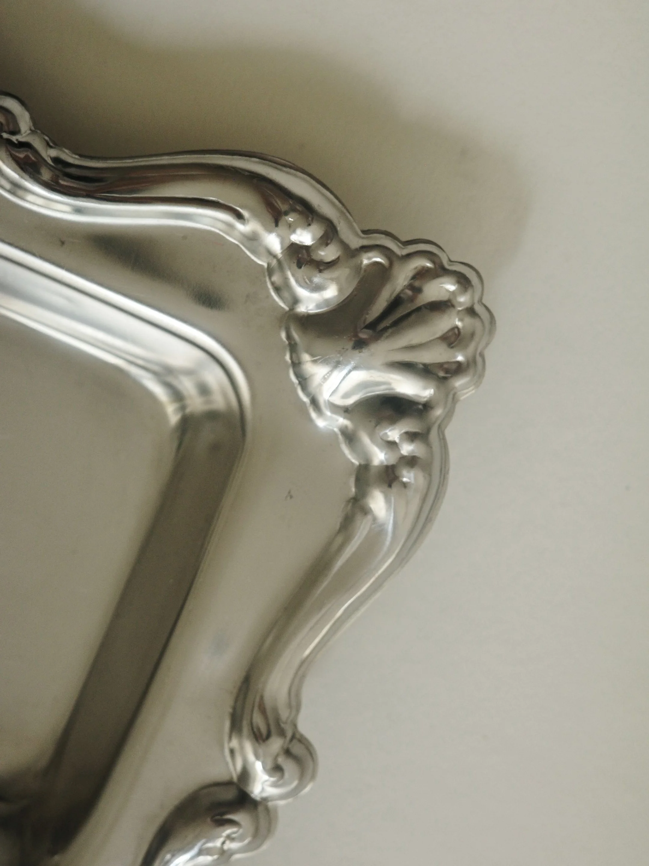 Frame 3870.jpg