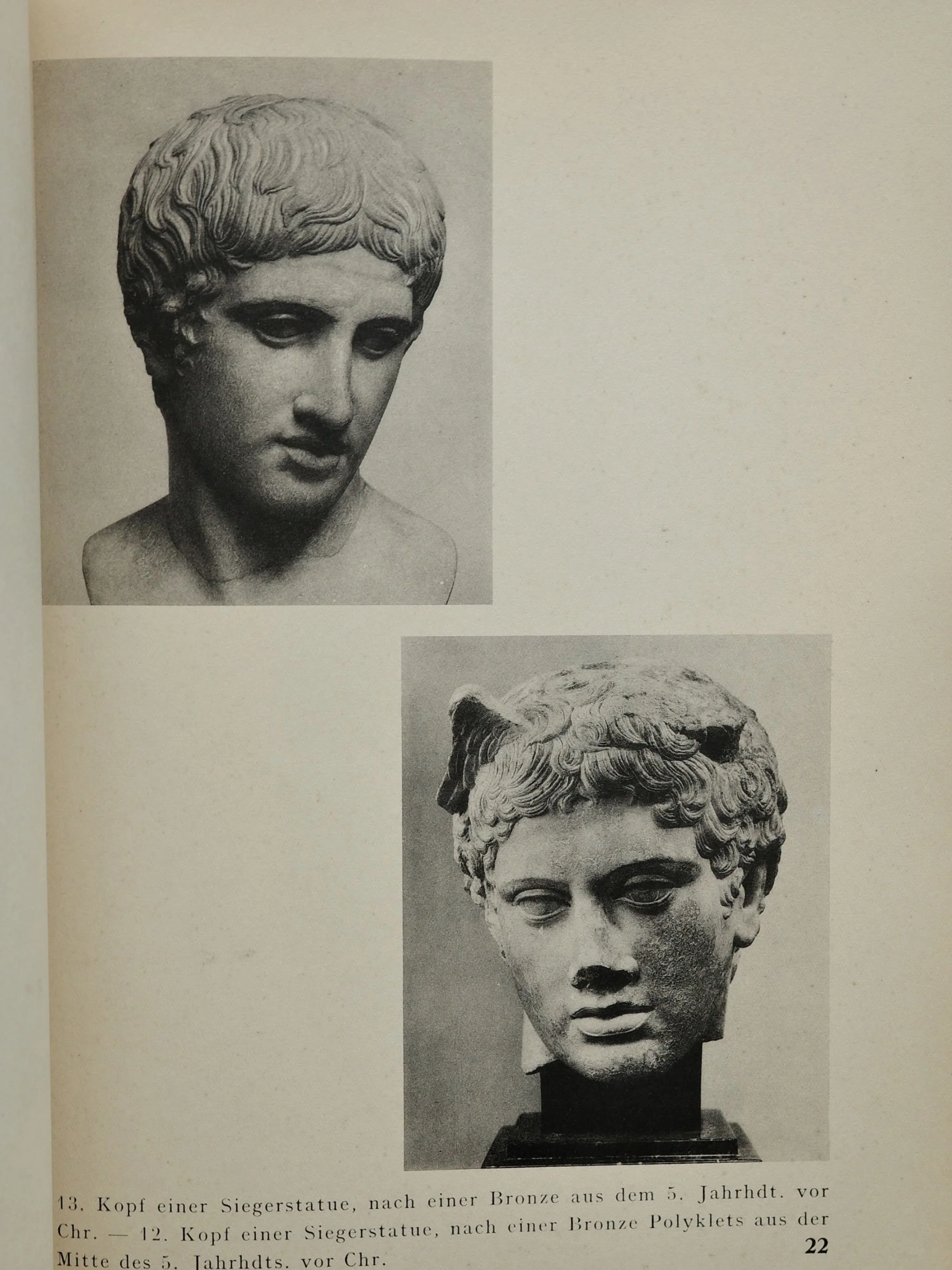 Frame 3733.jpg