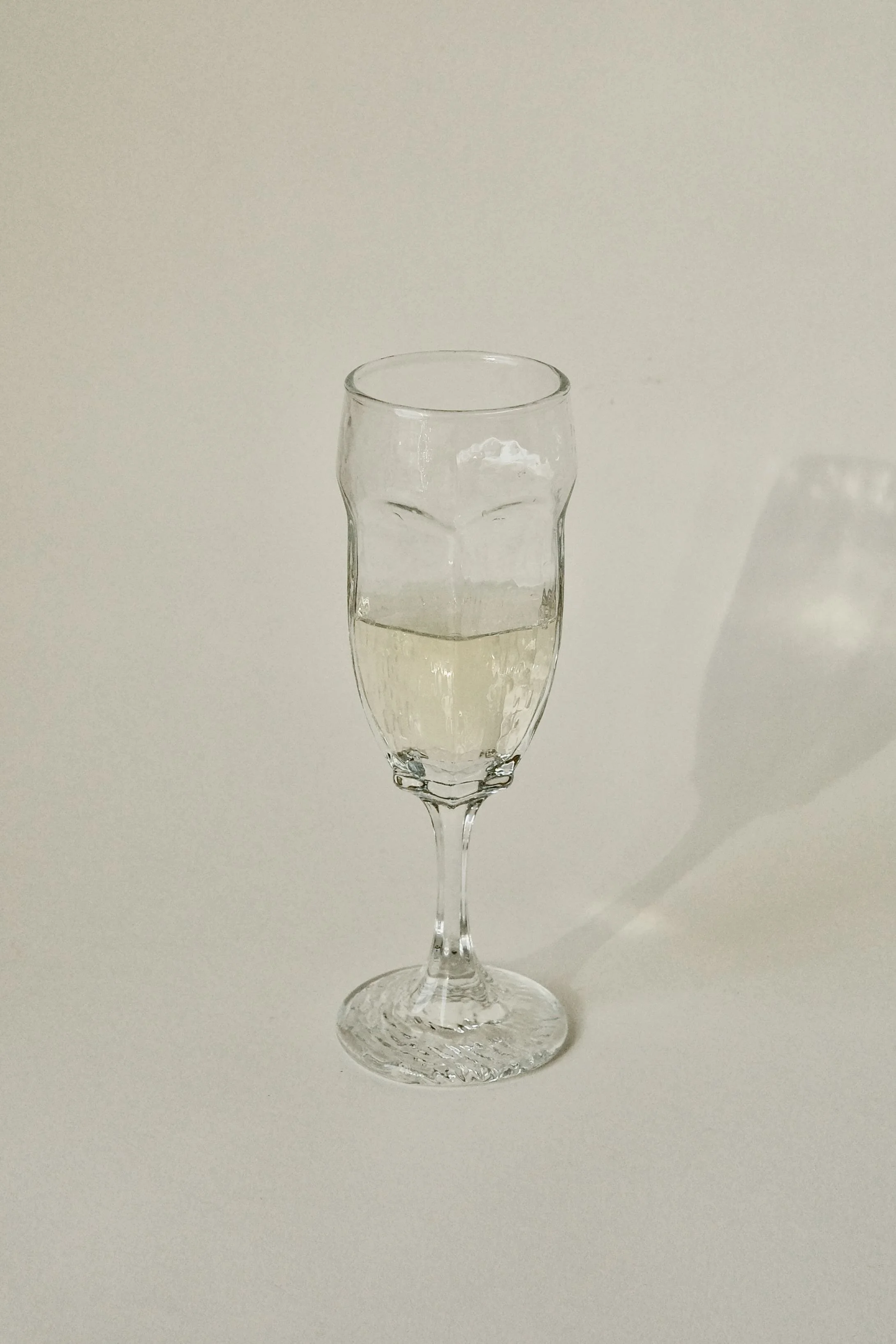 Set of 4 Vintage Textured Champagne Flutes