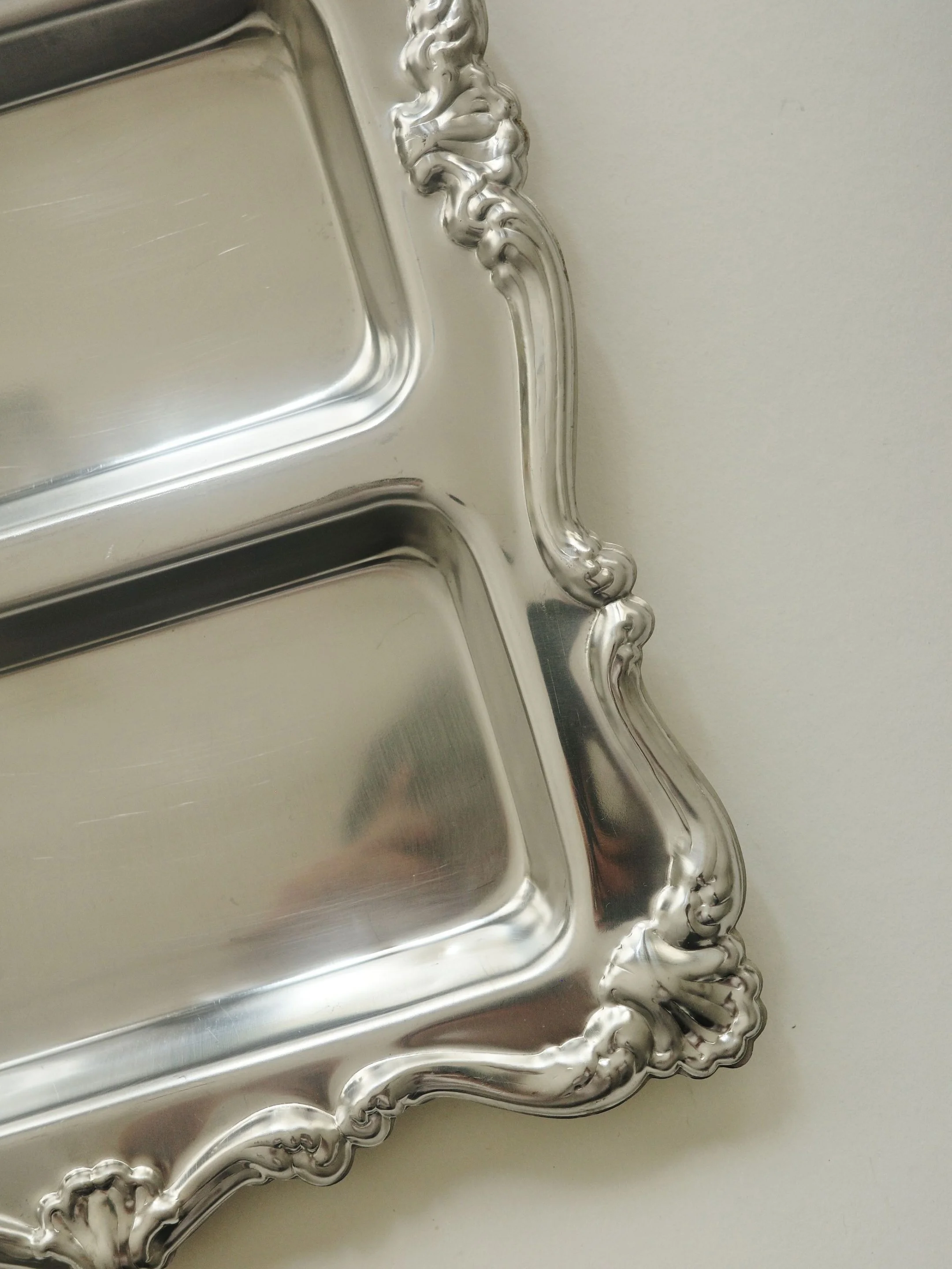 Frame 3871.jpg